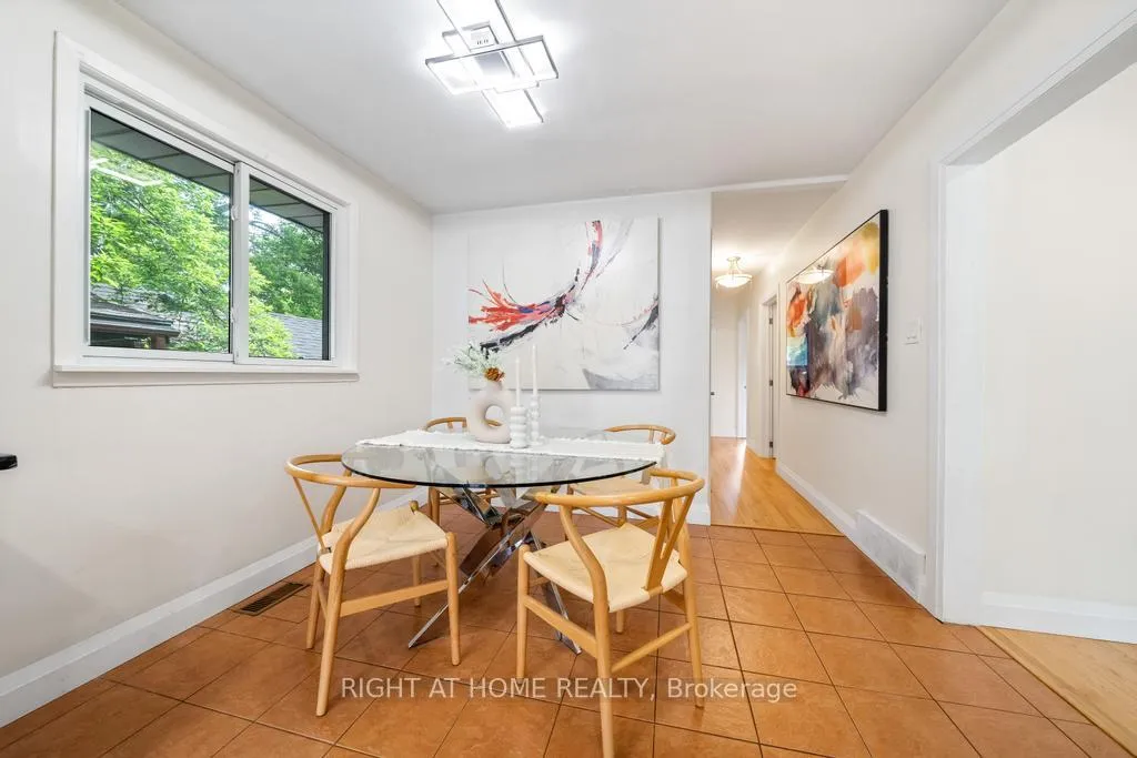 Photo 10 of 494 Ferguson Avenue N, Hamilton, North End — HOMEH