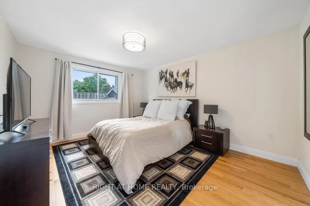 Photo 23 of 494 Ferguson Avenue N, Hamilton, North End — HOMEH