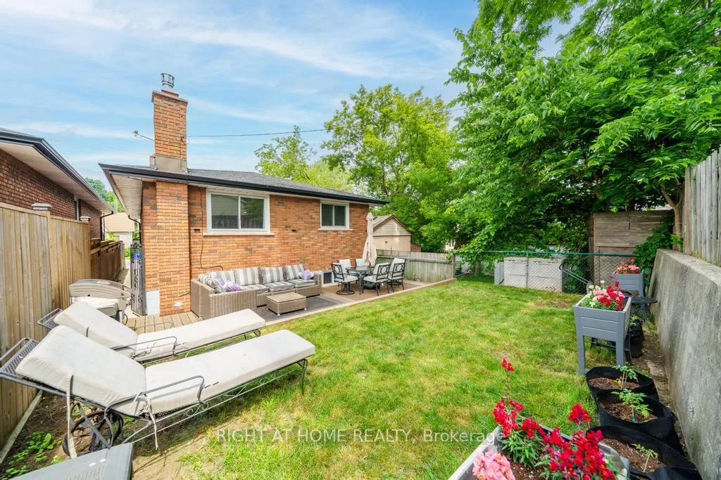 Photo 40 of 494 Ferguson Avenue N, Hamilton, North End — HOMEH