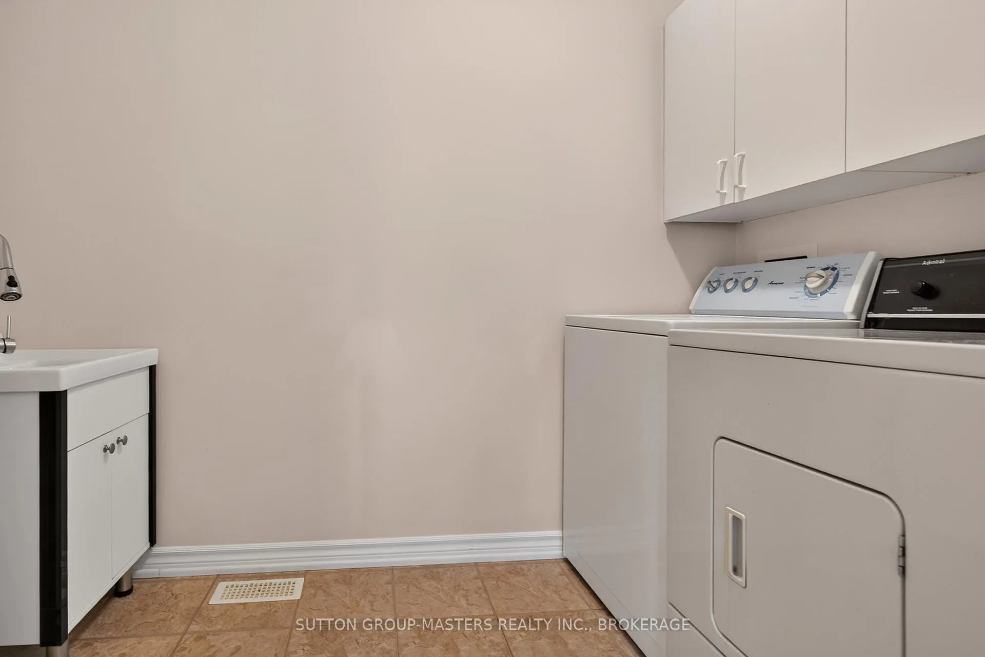 Photo 27 of 660 Millwood Drive, Kingston, City Southwest — HOMEH