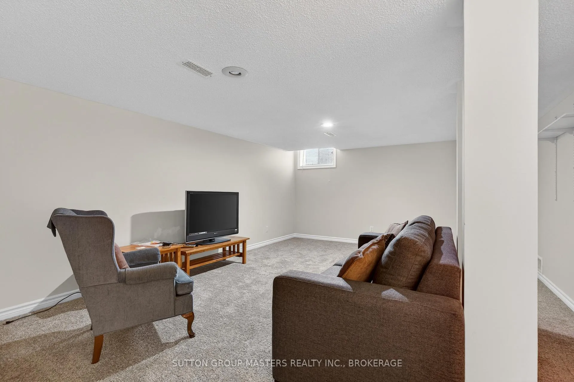 Photo 46 of 660 Millwood Drive, Kingston, City Southwest — HOMEH