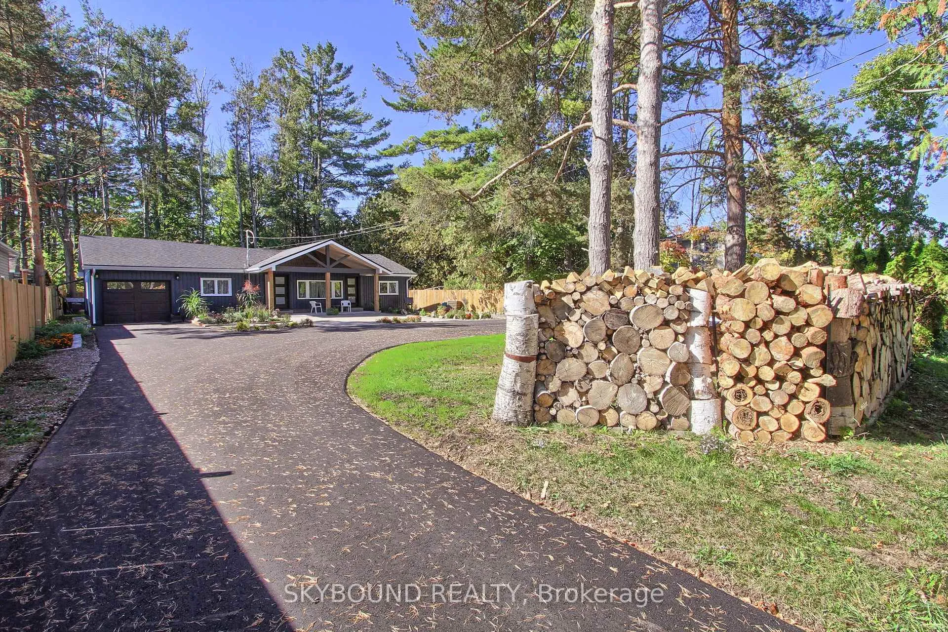 Photo 4 of 2388 25th Side Road, Innisfil, Alcona — HOMEH