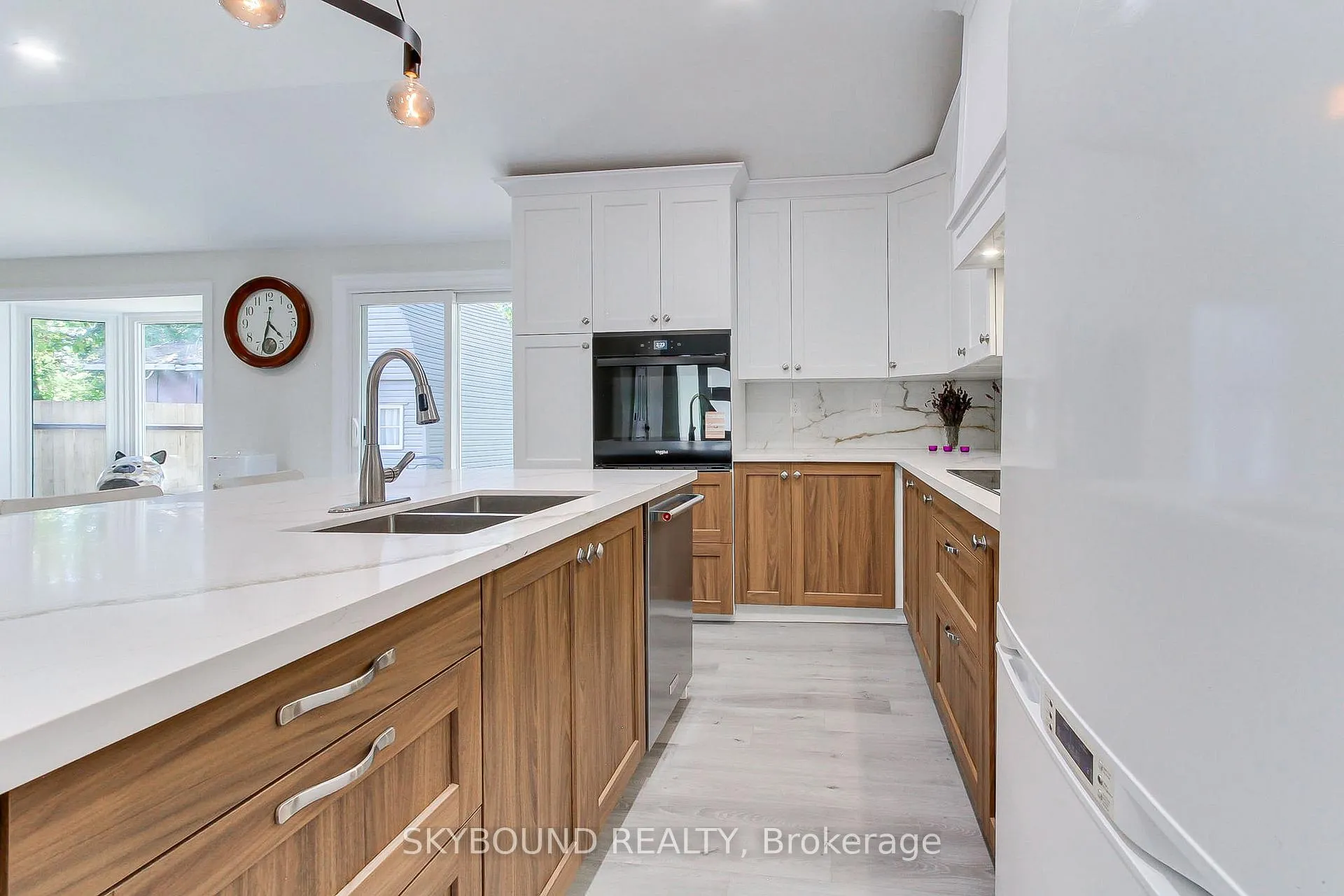Photo 14 of 2388 25th Side Road, Innisfil, Alcona — HOMEH