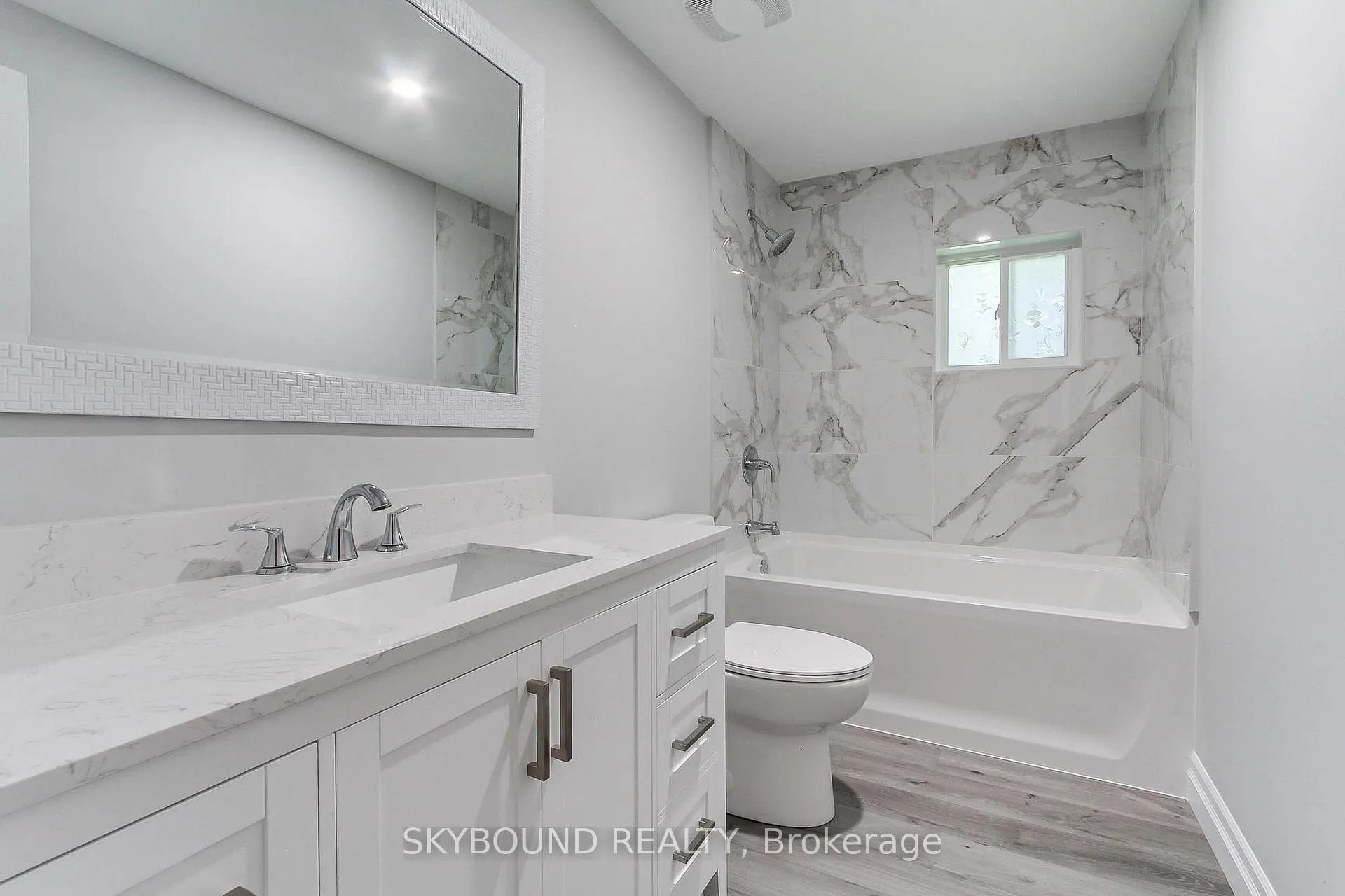 Photo 30 of 2388 25th Side Road, Innisfil, Alcona — HOMEH
