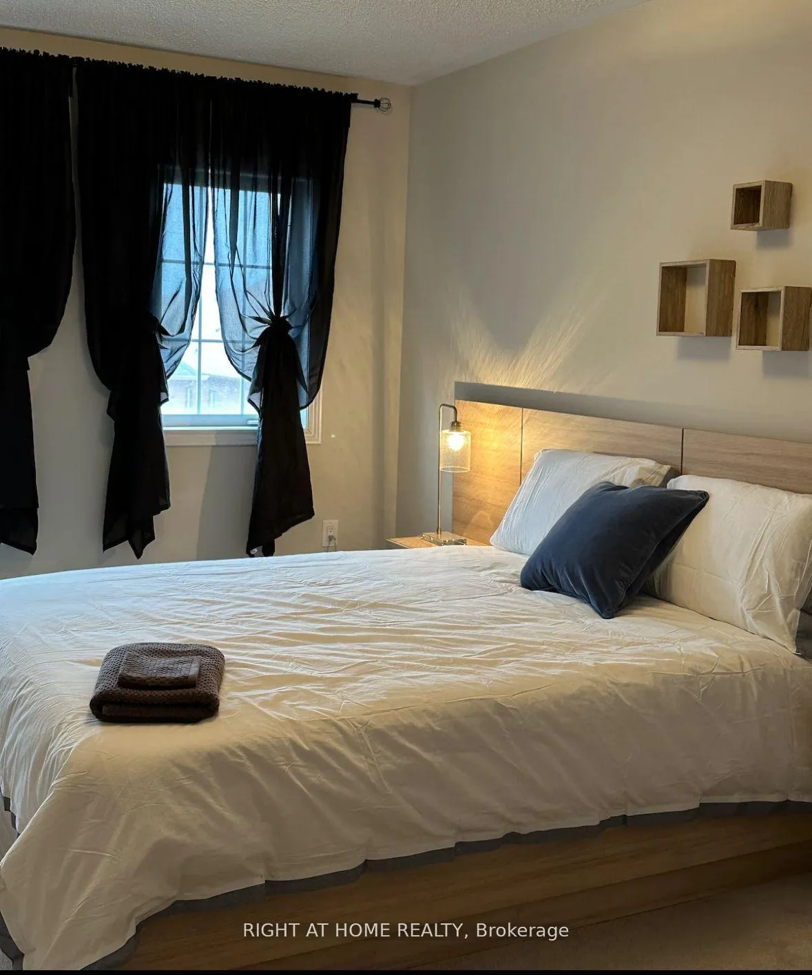 Photo 8 of Unit 23, 8777 Dufferin Street, Vaughan, Patterson — HOMEH