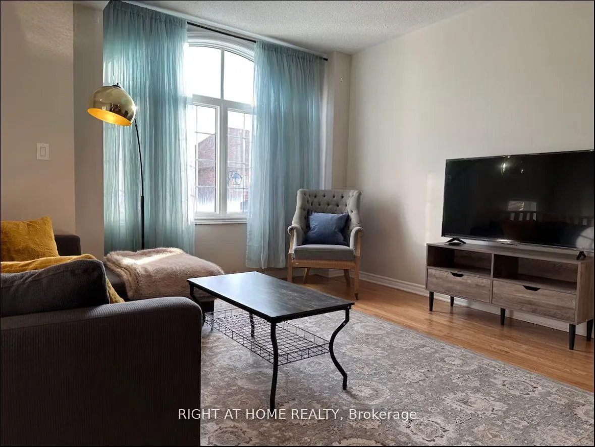 Photo 9 of Unit 23, 8777 Dufferin Street, Vaughan, Patterson — HOMEH