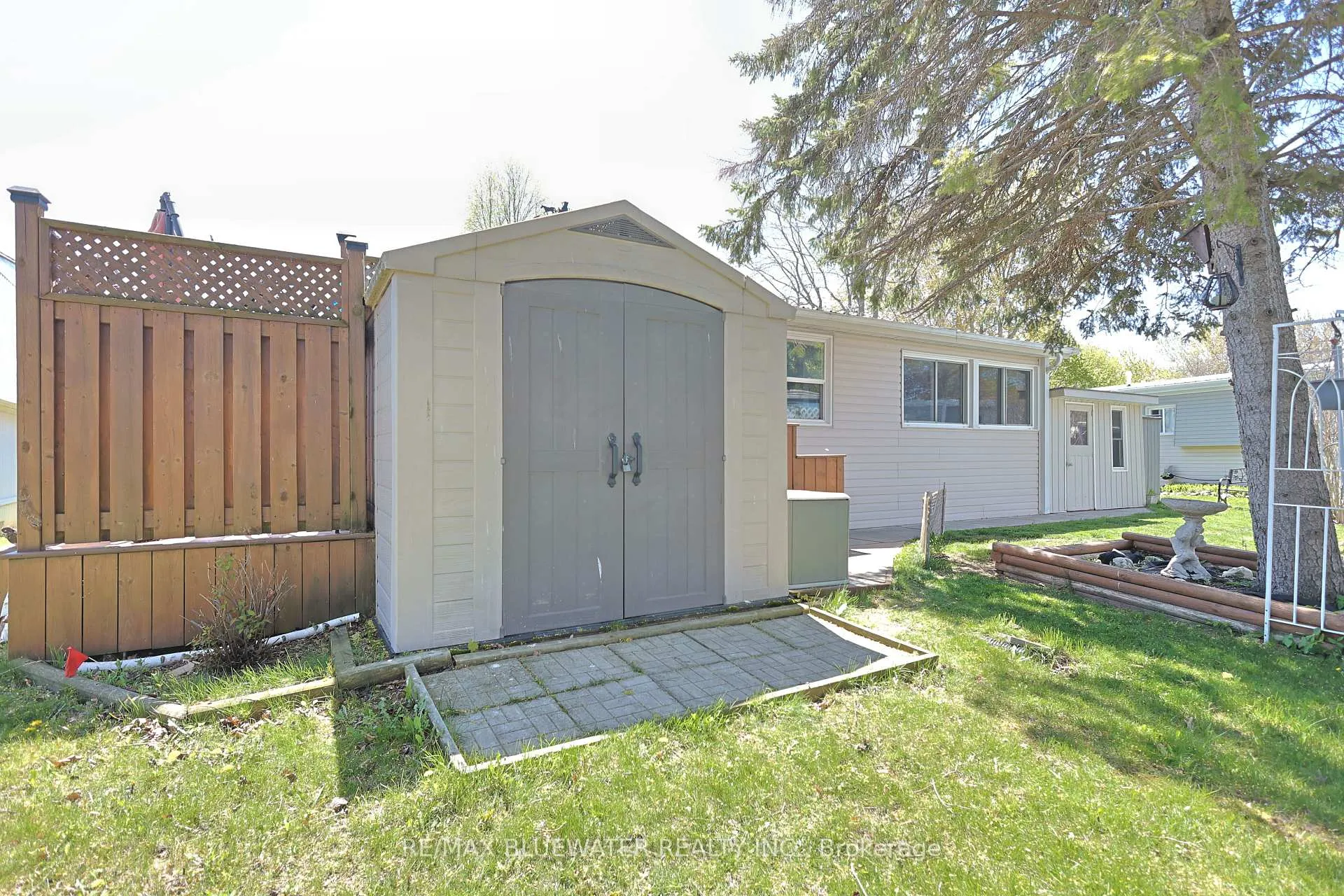 Photo 41 of 227 Pebble Beach Parkway, South Huron, Stephen — HOMEH