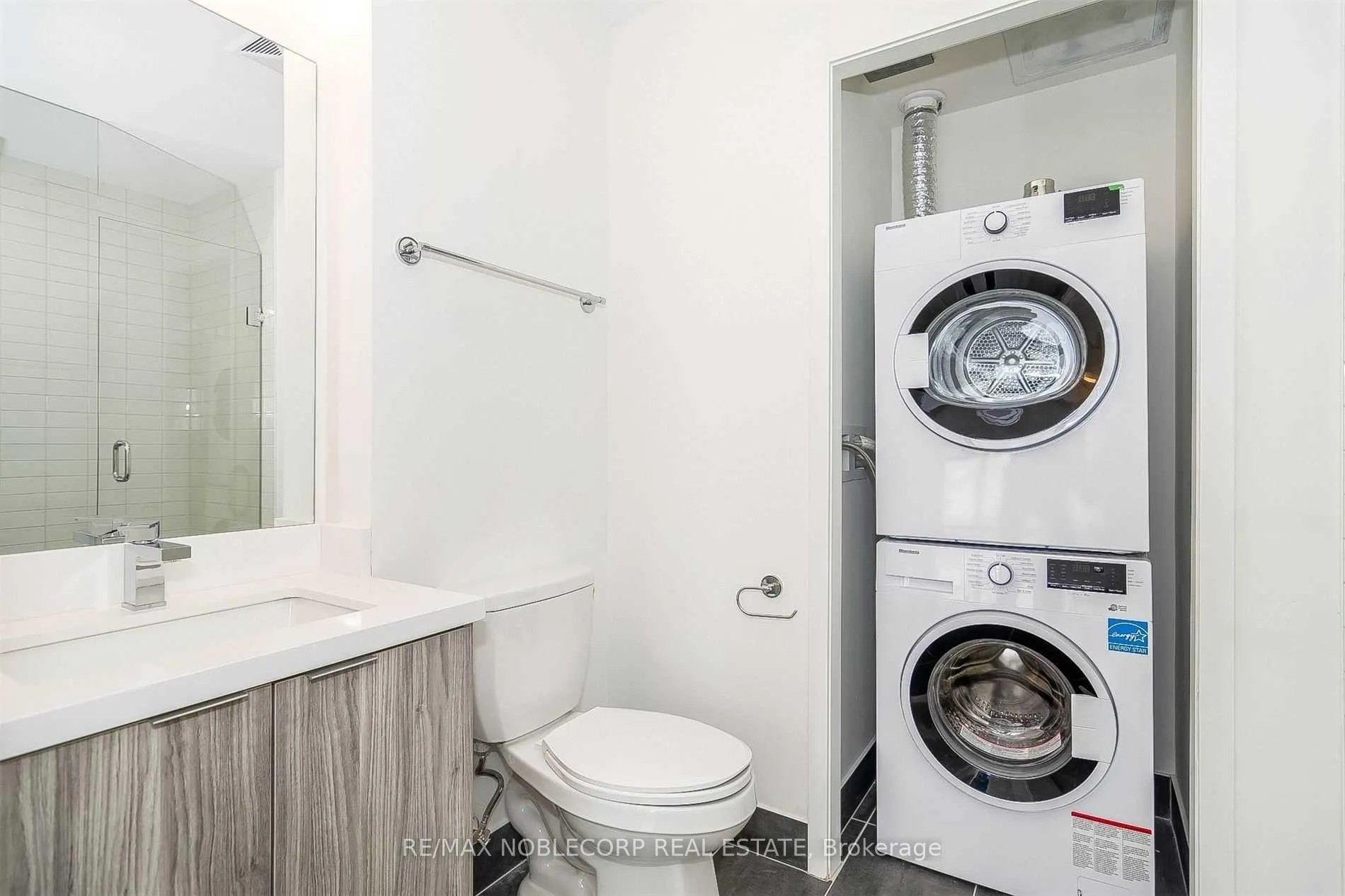 Photo 10 of Unit 1404, 2908 Highway 7 Road, Vaughan, Concord — HOMEH