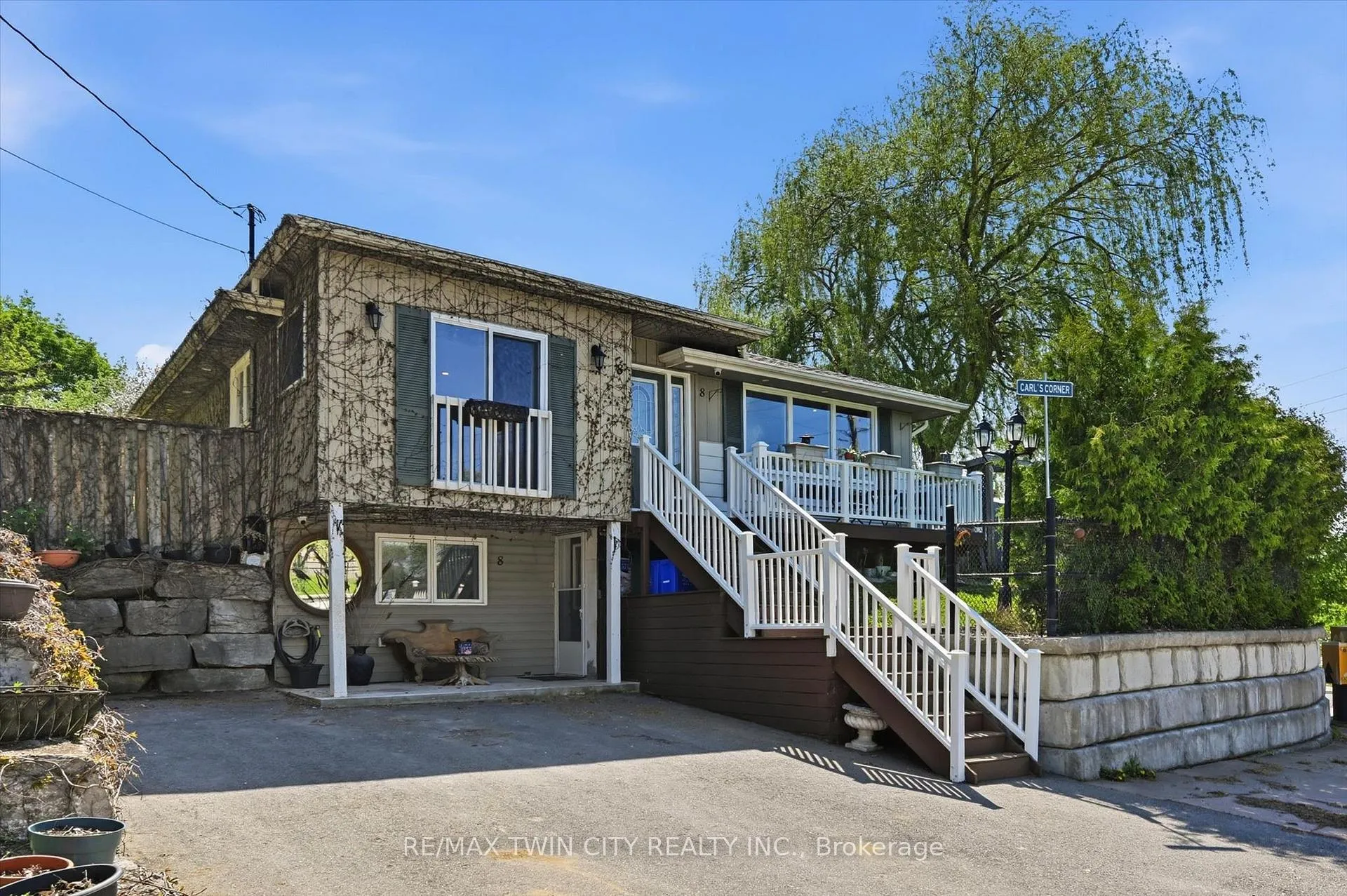 Photo 1 of 8 Delrex Boulevard, Halton Hills, Georgetown — HOMEH
