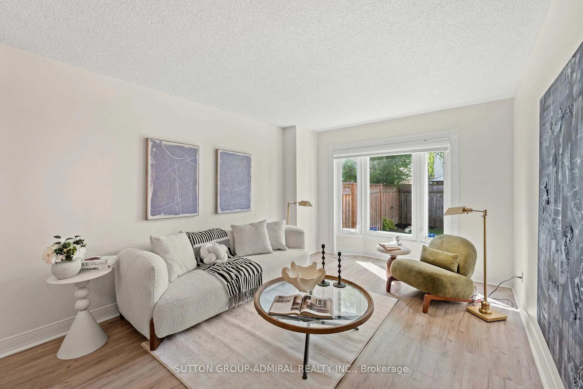 Photo 17 of 27 Ramblewood Lane, Vaughan, Brownridge — HOMEH