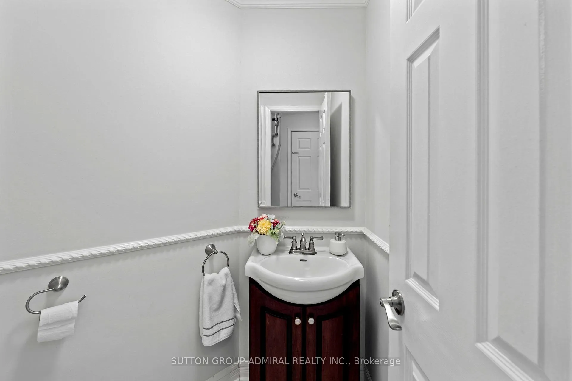 Photo 19 of 27 Ramblewood Lane, Vaughan, Brownridge — HOMEH