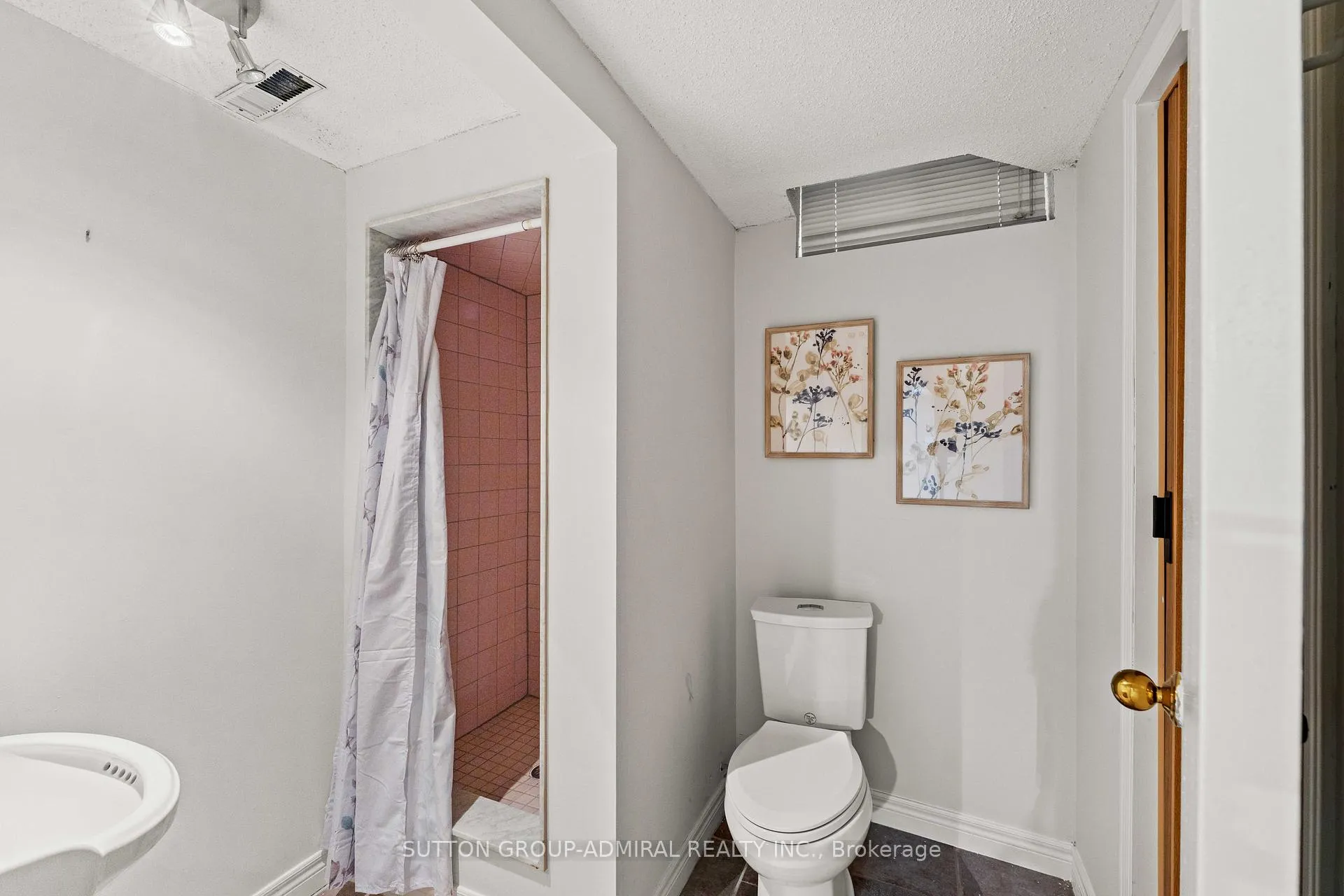 Photo 33 of 27 Ramblewood Lane, Vaughan, Brownridge — HOMEH