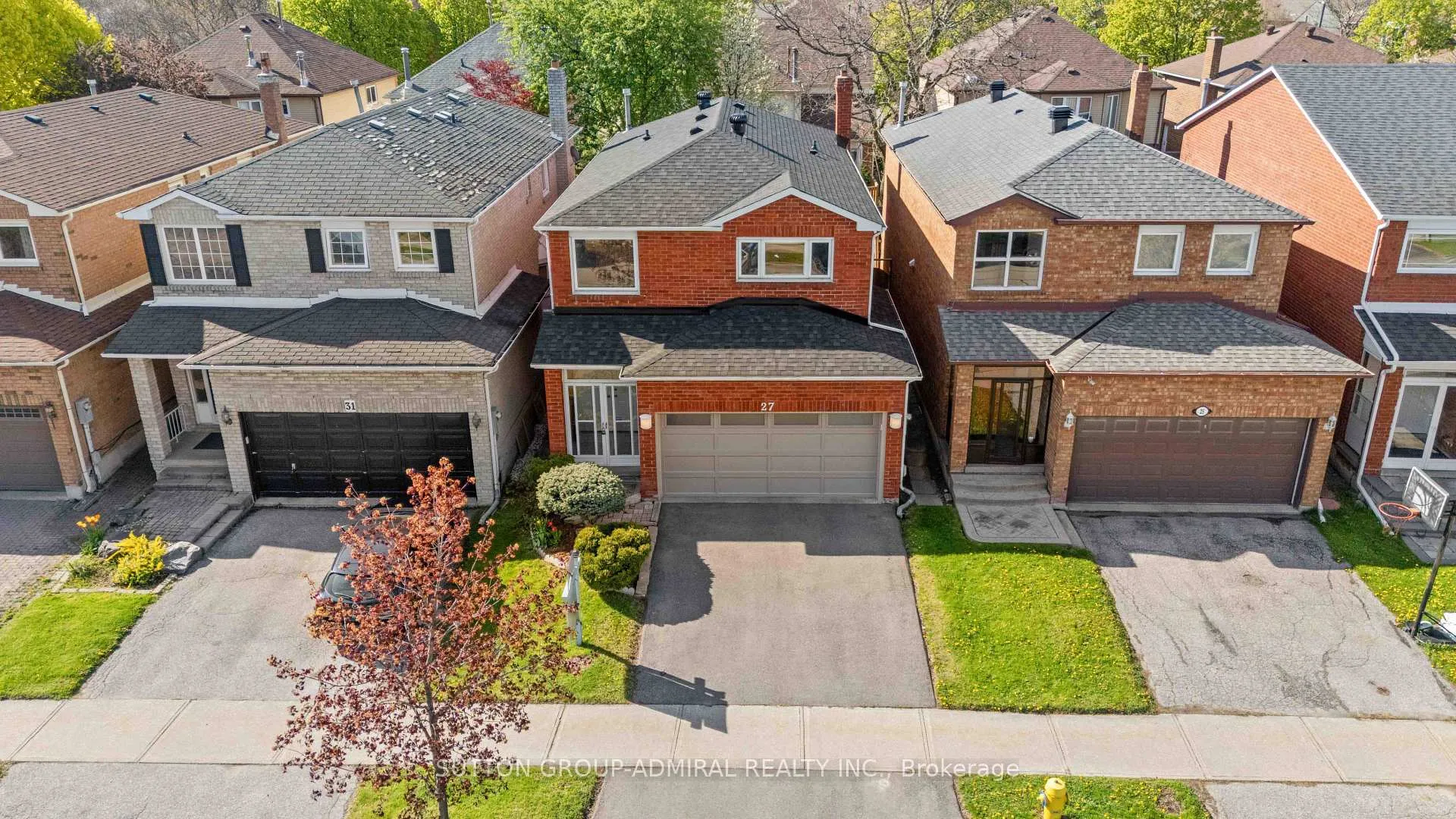 Photo 38 of 27 Ramblewood Lane, Vaughan, Brownridge — HOMEH