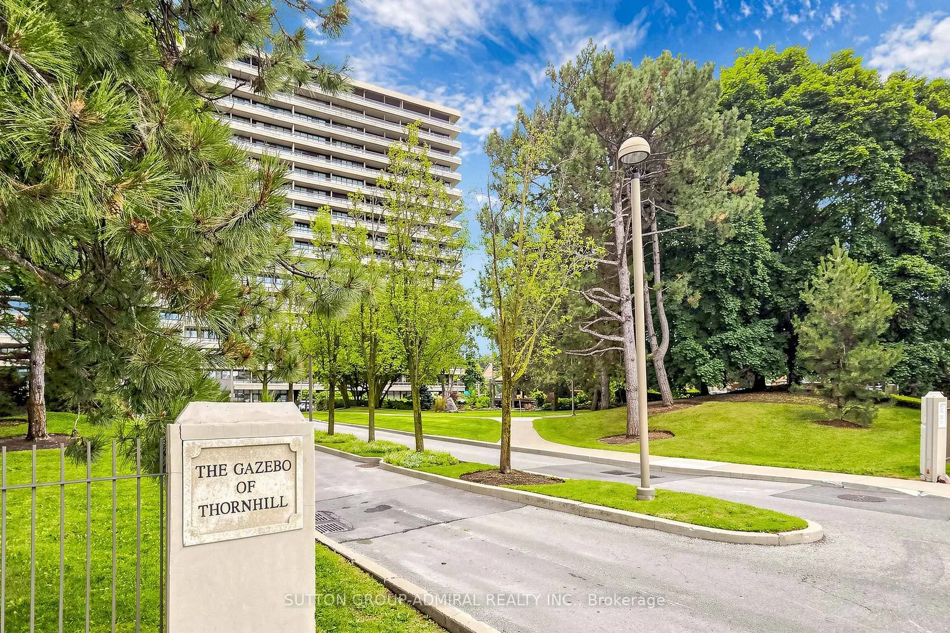Photo 1 of Unit 1809, 8111 Yonge Street, Markham, Royal Orchard — HOMEH