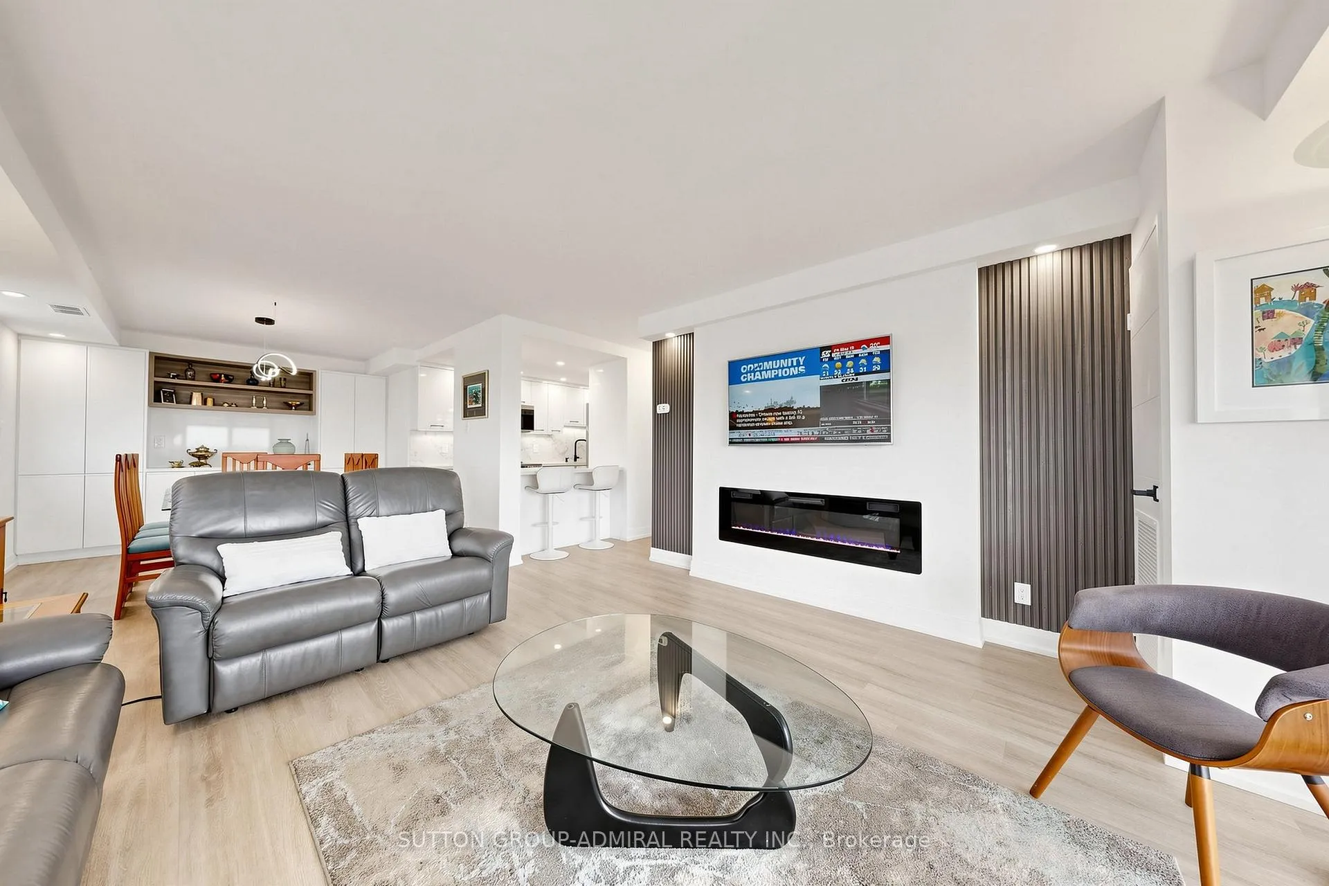Photo 11 of Unit 1809, 8111 Yonge Street, Markham, Royal Orchard — HOMEH