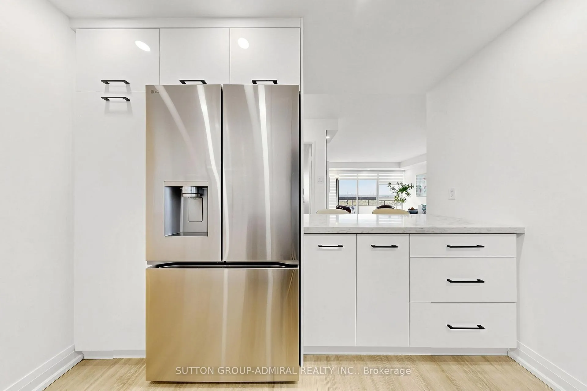 Photo 17 of Unit 1809, 8111 Yonge Street, Markham, Royal Orchard — HOMEH