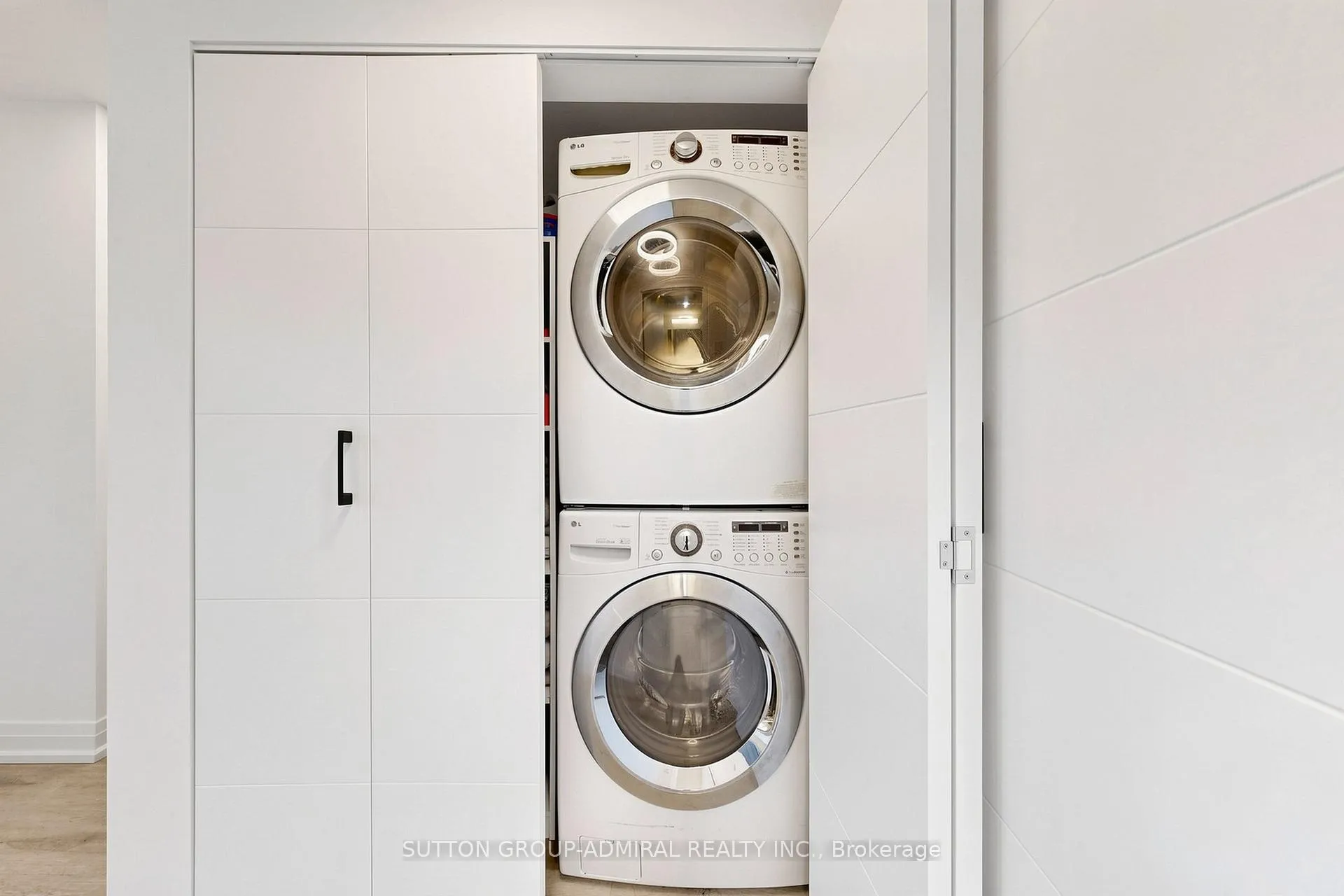 Photo 25 of Unit 1809, 8111 Yonge Street, Markham, Royal Orchard — HOMEH