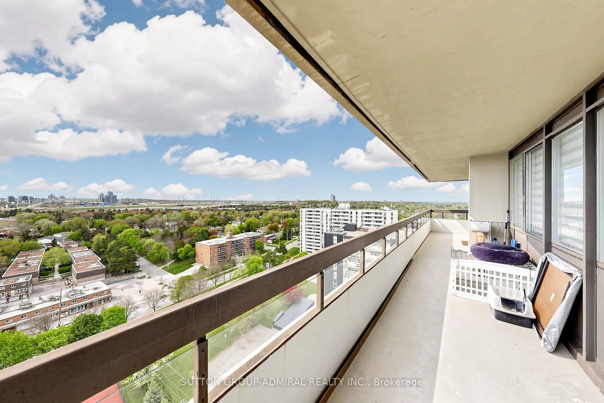 Photo 28 of Unit 1809, 8111 Yonge Street, Markham, Royal Orchard — HOMEH