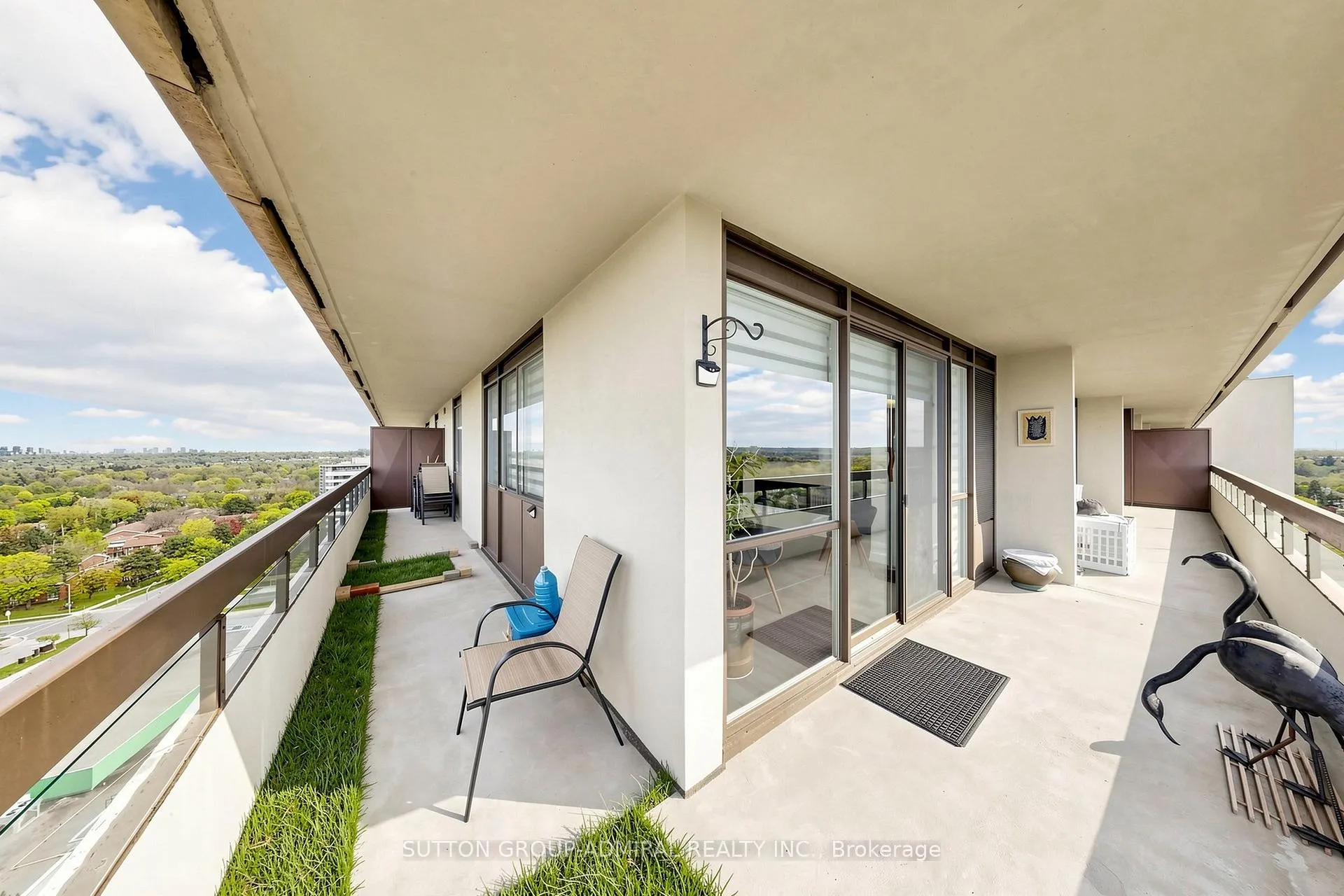 Photo 29 of Unit 1809, 8111 Yonge Street, Markham, Royal Orchard — HOMEH