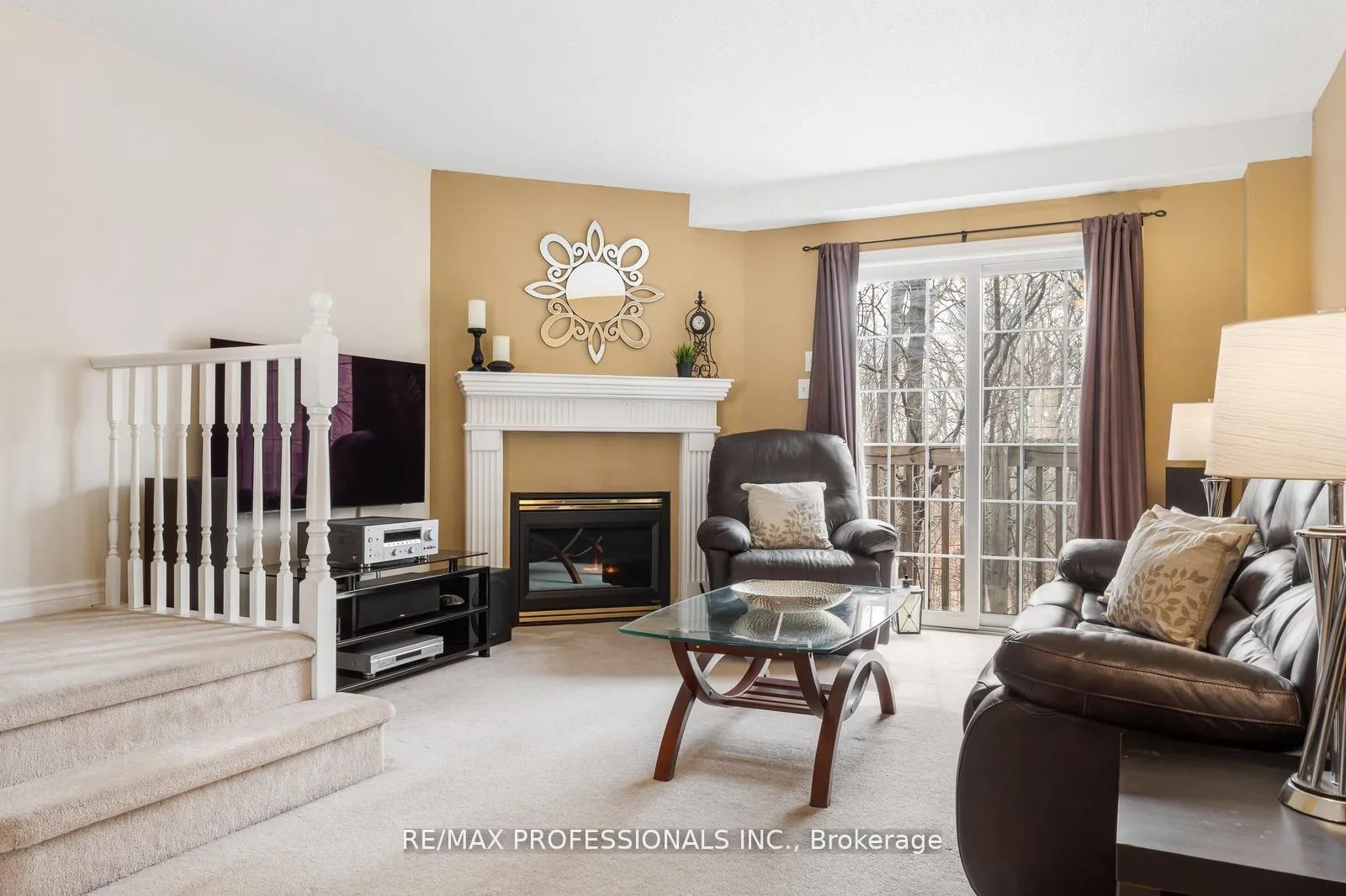 Photo 4 of Unit 65, 3480 Upper Middle Road, Burlington, Palmer — HOMEH