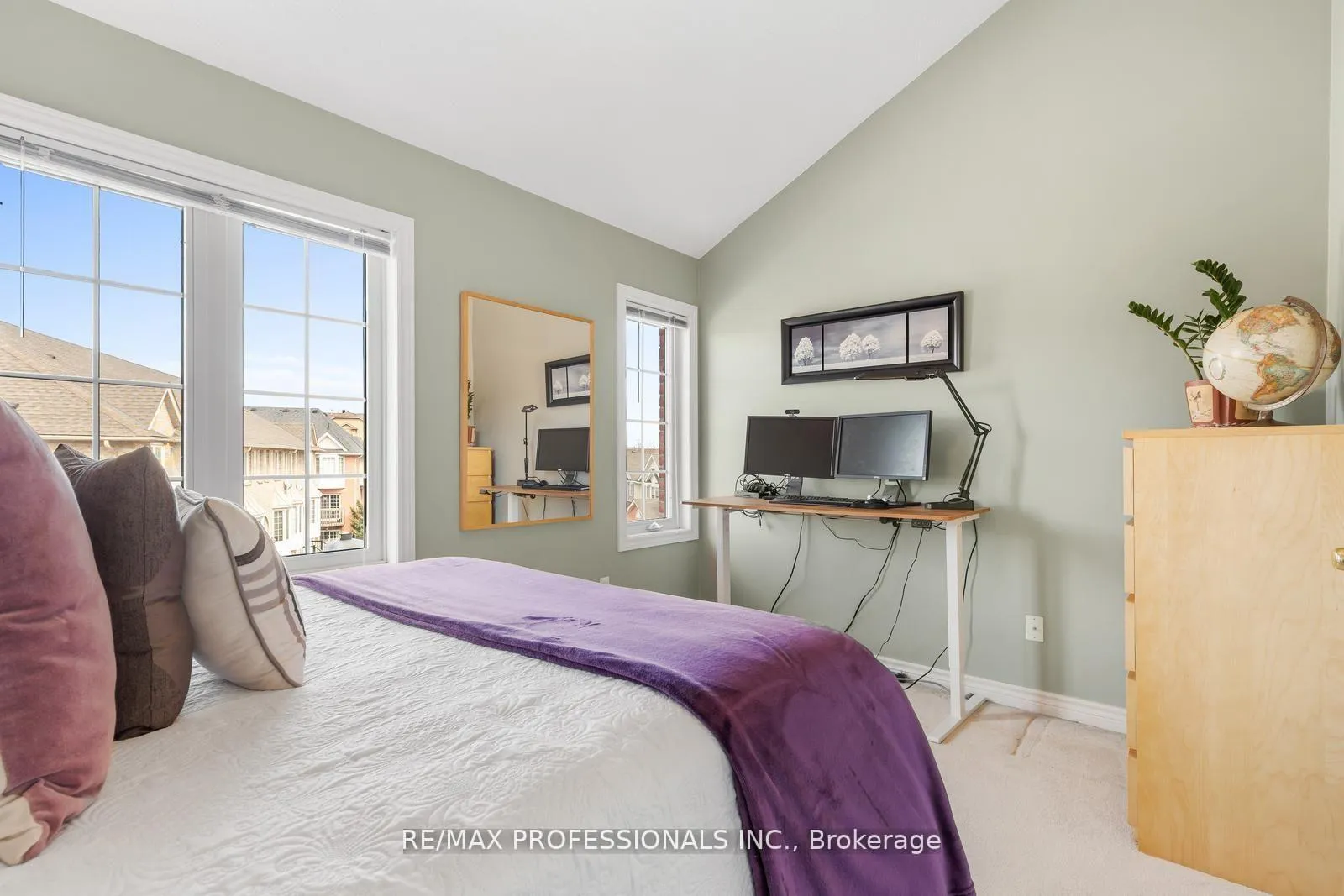 Photo 23 of Unit 65, 3480 Upper Middle Road, Burlington, Palmer — HOMEH