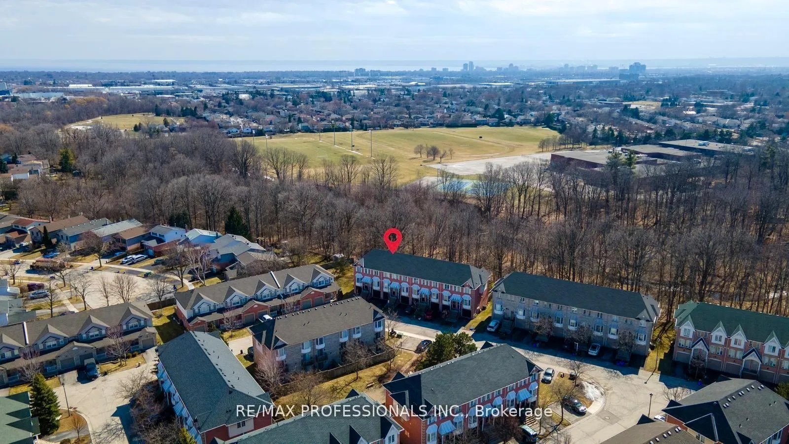 Photo 33 of Unit 65, 3480 Upper Middle Road, Burlington, Palmer — HOMEH