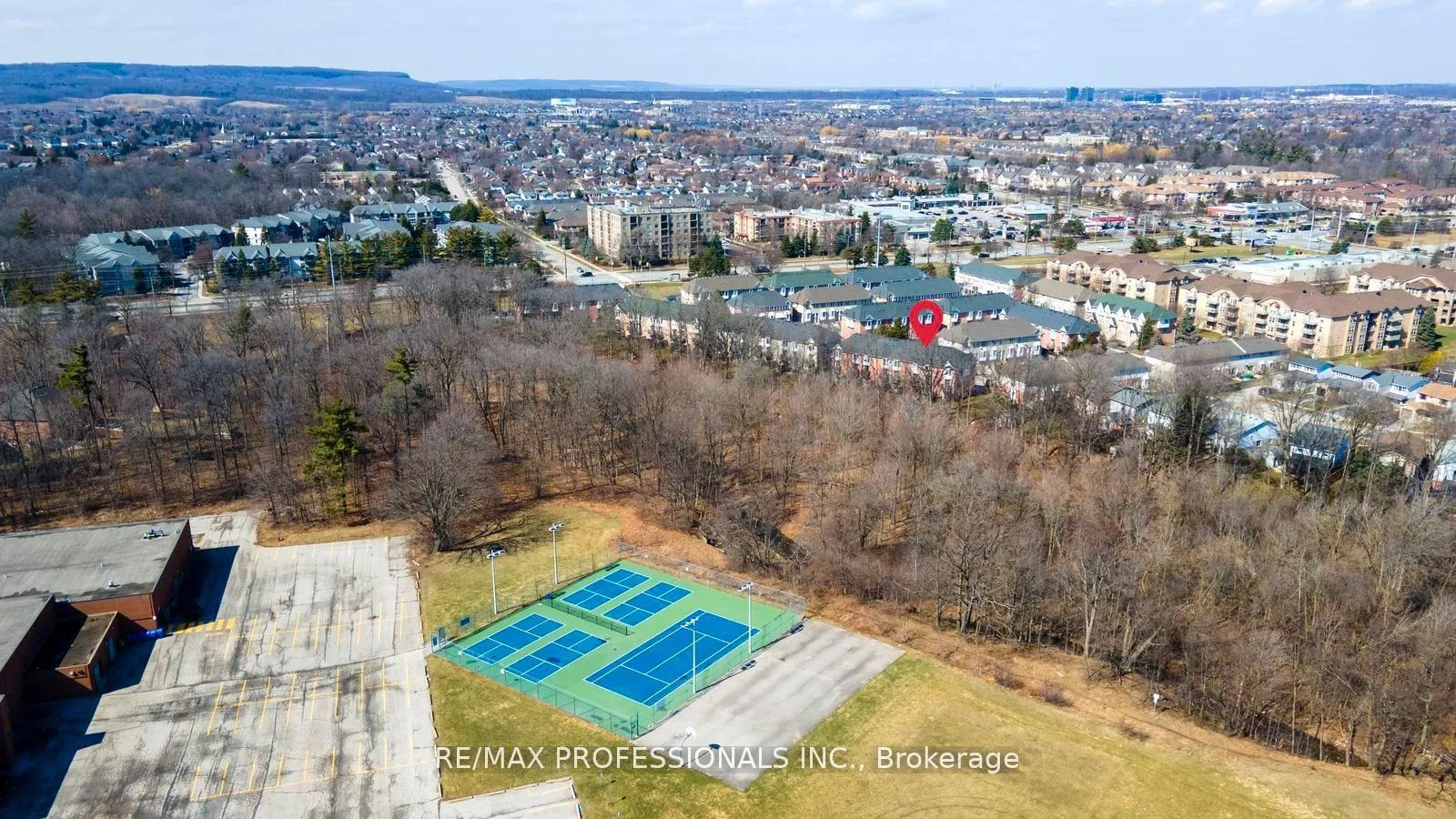 Photo 38 of Unit 65, 3480 Upper Middle Road, Burlington, Palmer — HOMEH