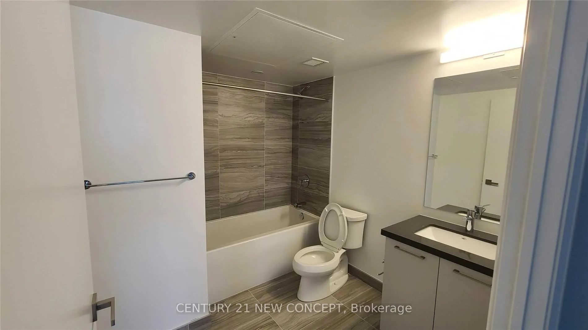 Photo 8 of Unit 518, 33 Frederick Todd Way, Toronto, Thorncliffe Park — HOMEH