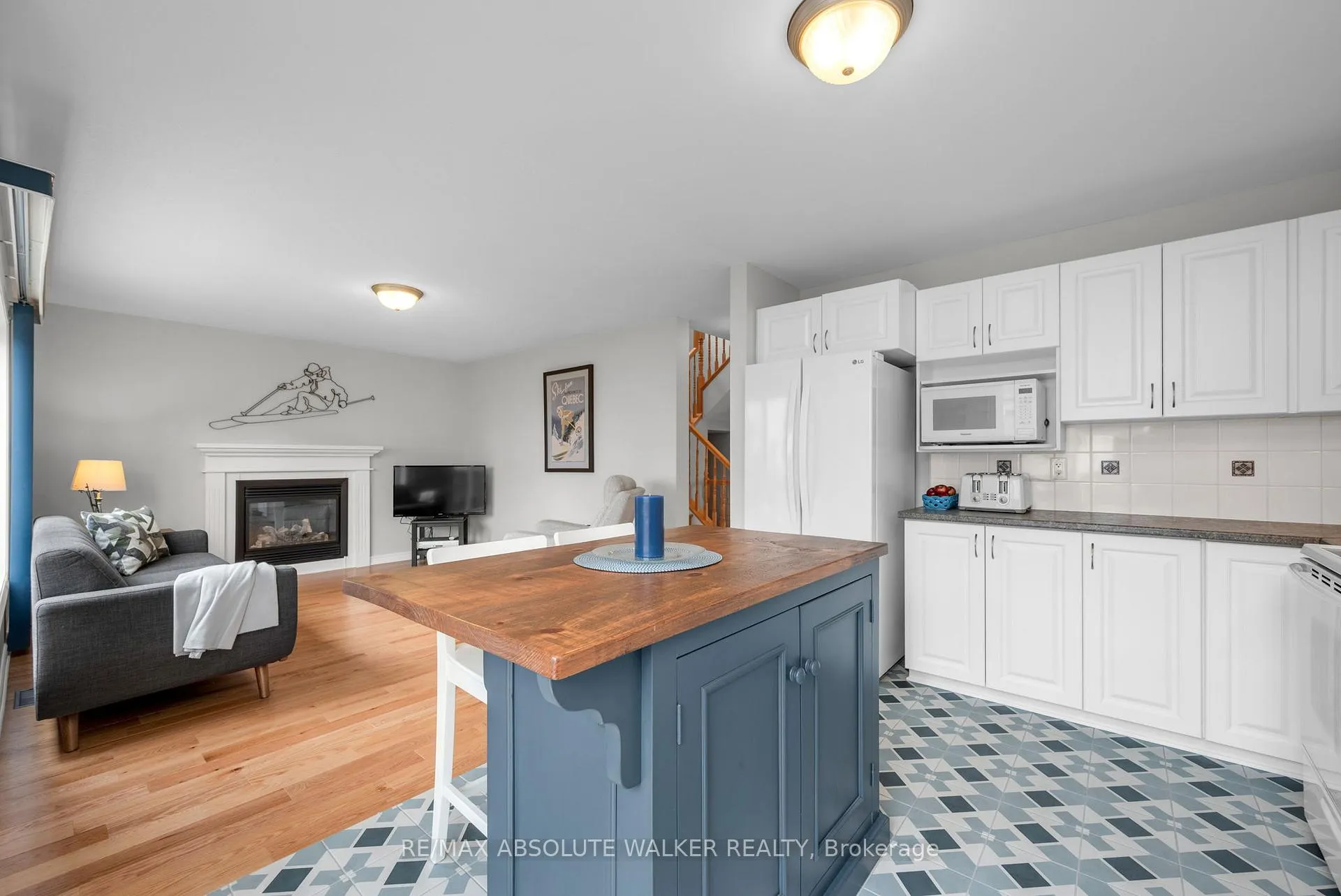 Photo 15 of 314 Oakcrest Way, Ottawa, Avalon East — HOMEH