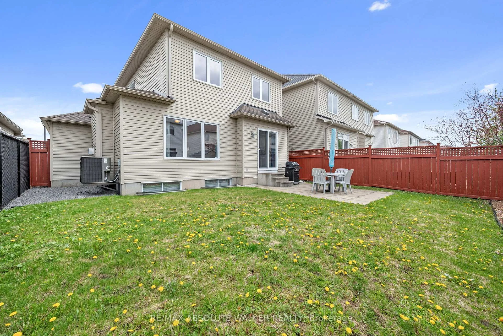Photo 33 of 314 Oakcrest Way, Ottawa, Avalon East — HOMEH