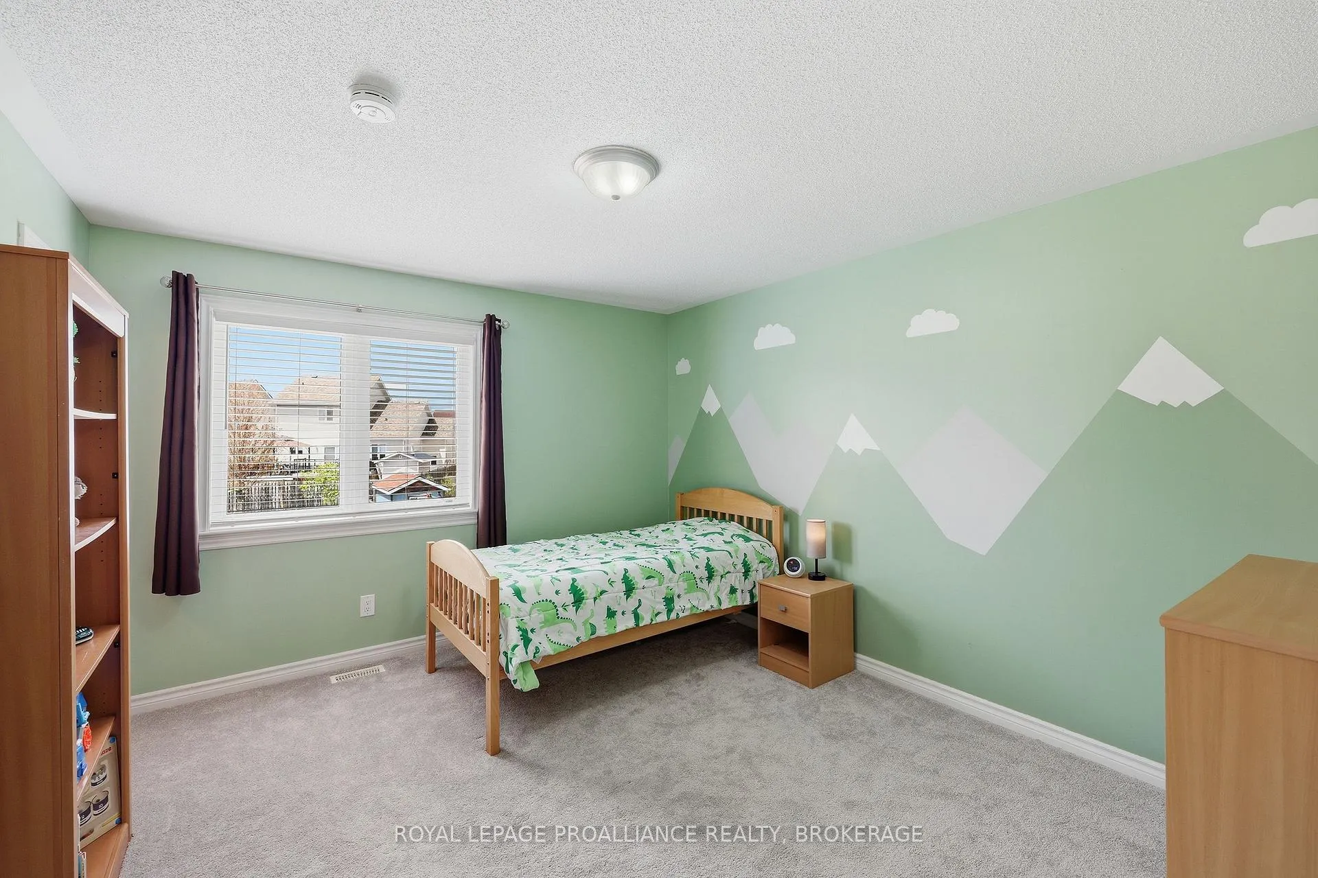 Photo 25 of 680 Fieldstone Drive, Kingston, Kingston East (Incl Barret Crt) — HOMEH