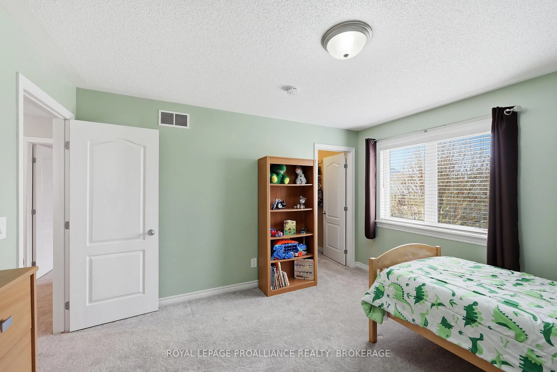 Photo 26 of 680 Fieldstone Drive, Kingston, Kingston East (Incl Barret Crt) — HOMEH