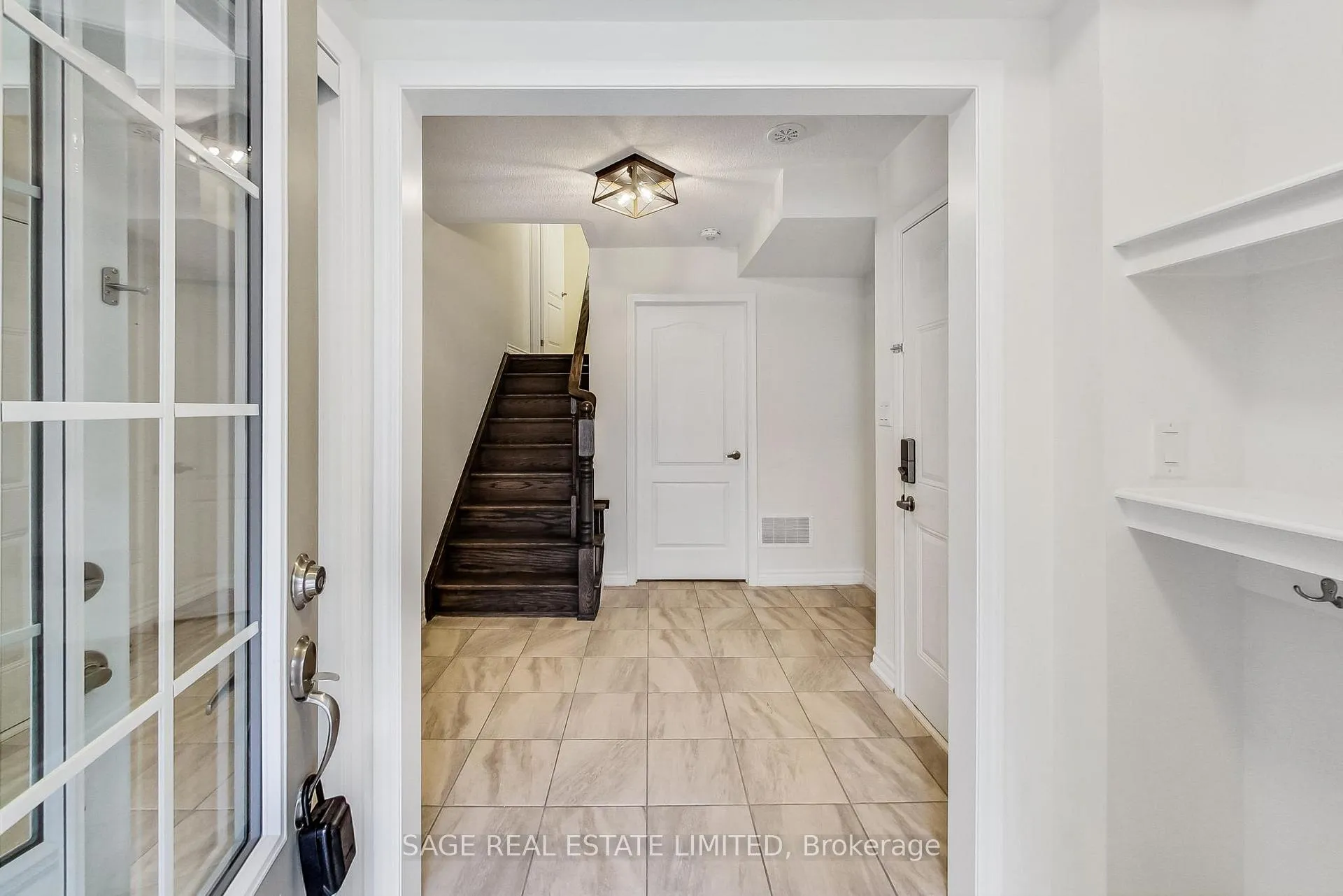 Photo 2 of 10 Goldeye Street, Whitby, Rural Whitby — HOMEH