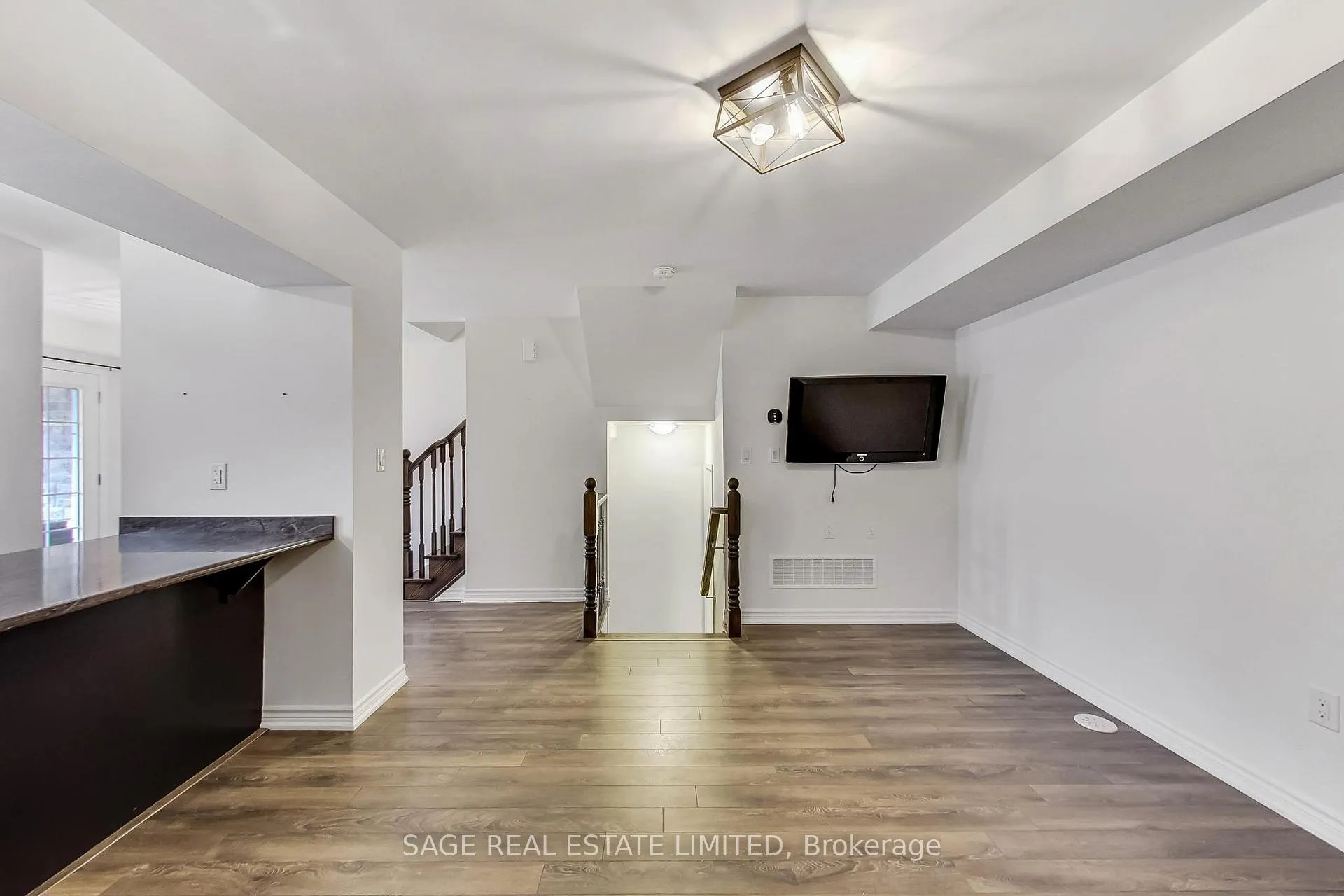 Photo 6 of 10 Goldeye Street, Whitby, Rural Whitby — HOMEH