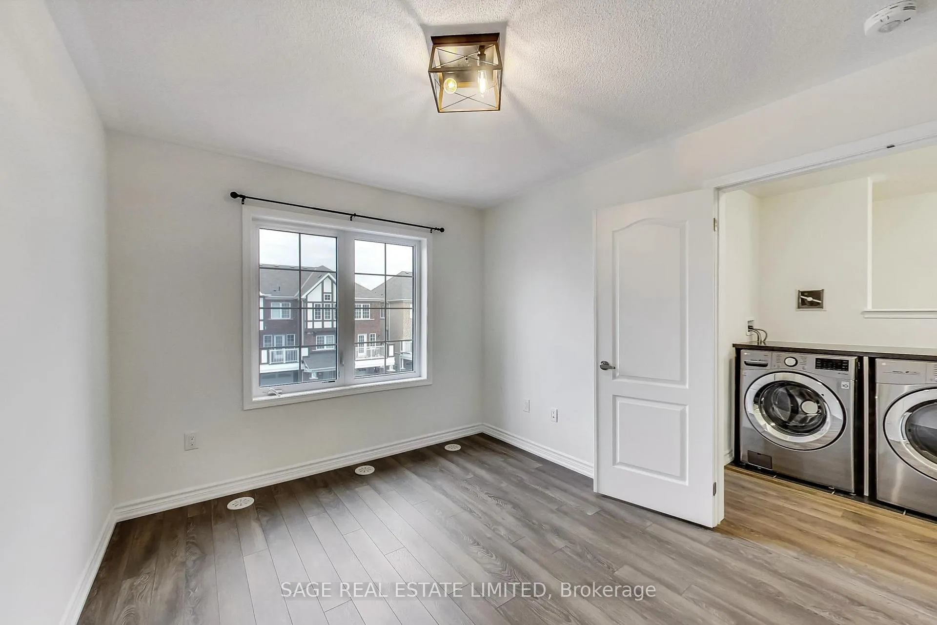 Photo 18 of 10 Goldeye Street, Whitby, Rural Whitby — HOMEH