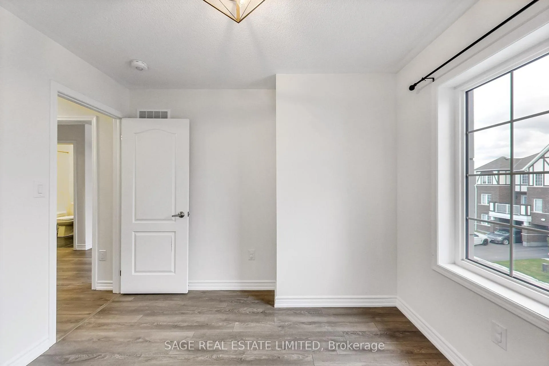 Photo 23 of 10 Goldeye Street, Whitby, Rural Whitby — HOMEH