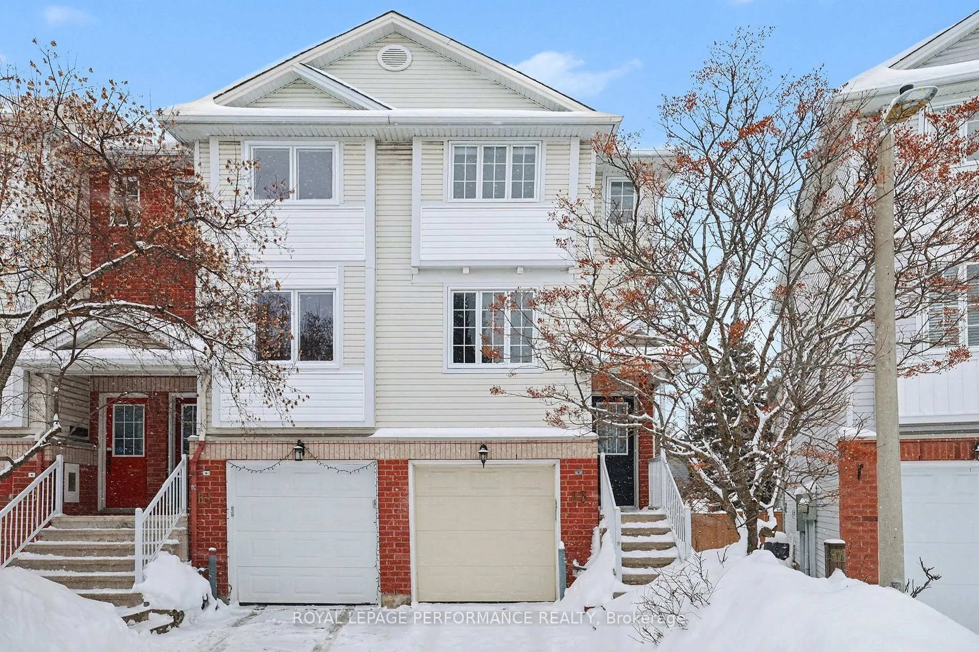 Photo 1 of 83 Manhattan Crescent, Ottawa, Central Park — HOMEH