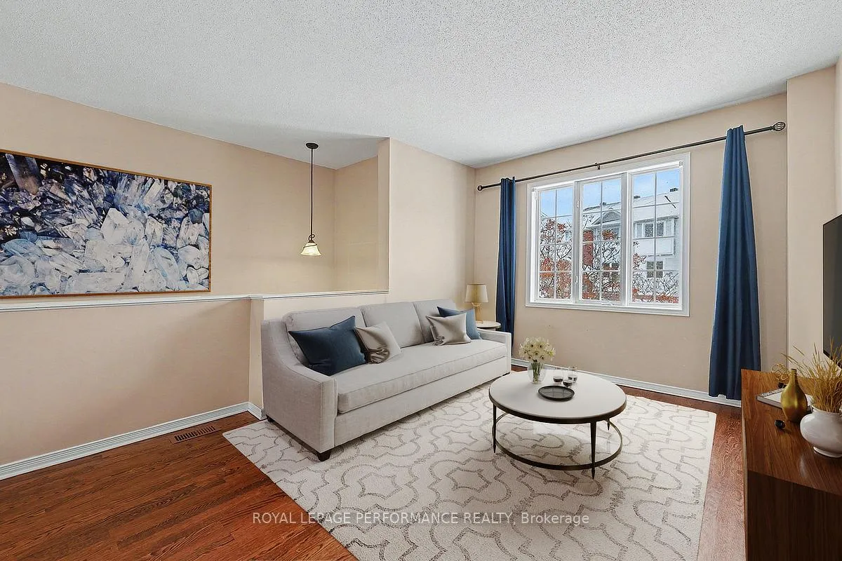 Photo 2 of 83 Manhattan Crescent, Ottawa, Central Park — HOMEH