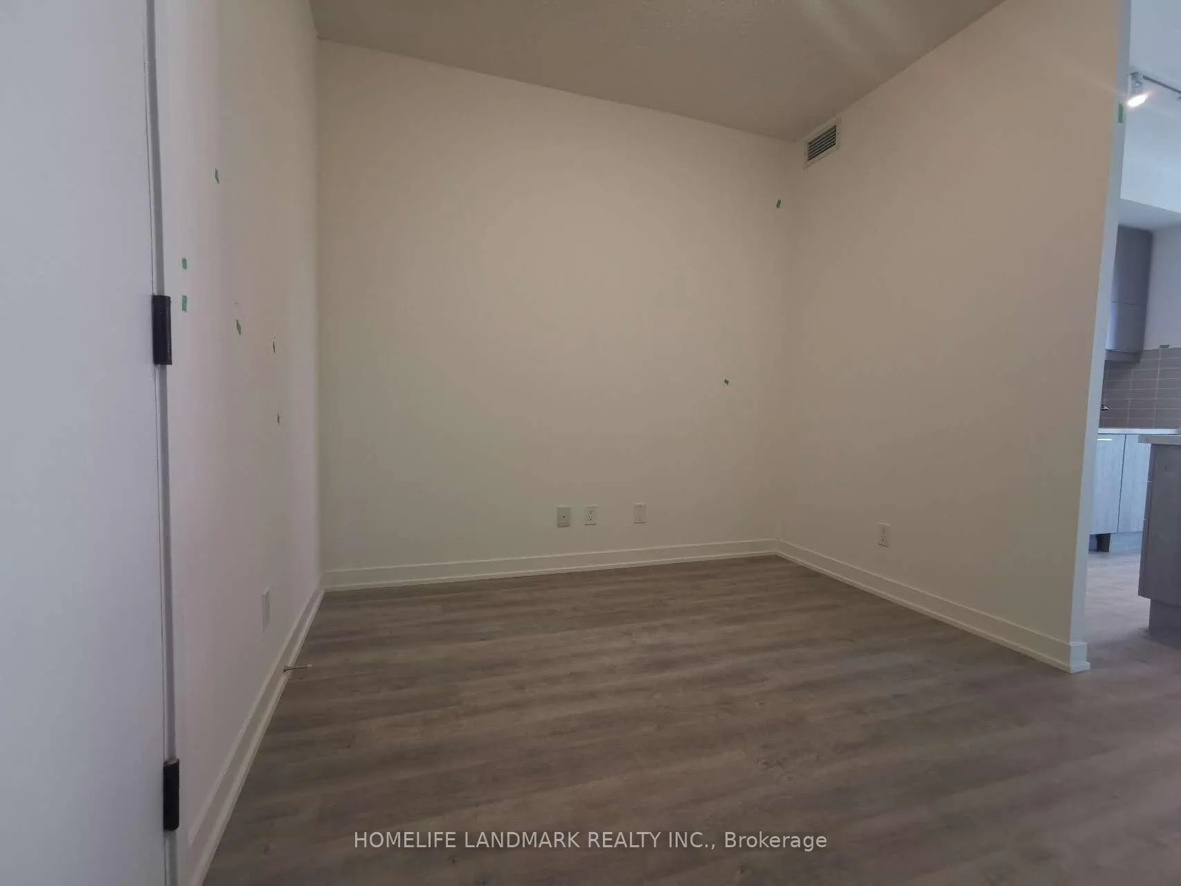 Photo 7 of Unit B1402, 292 Verdale Cross N, Markham, Unionville — HOMEH