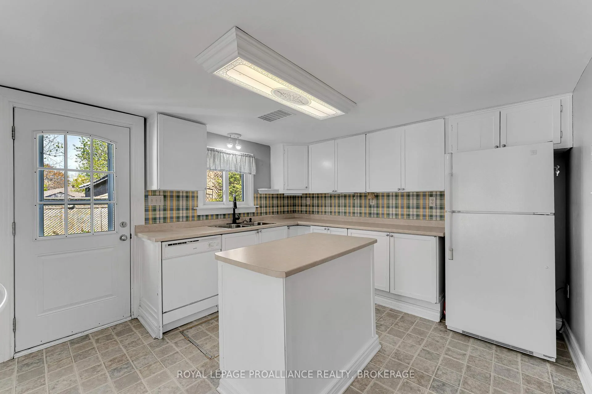 Photo 21 of 27 Centre Street, Loyalist, Odessa — HOMEH