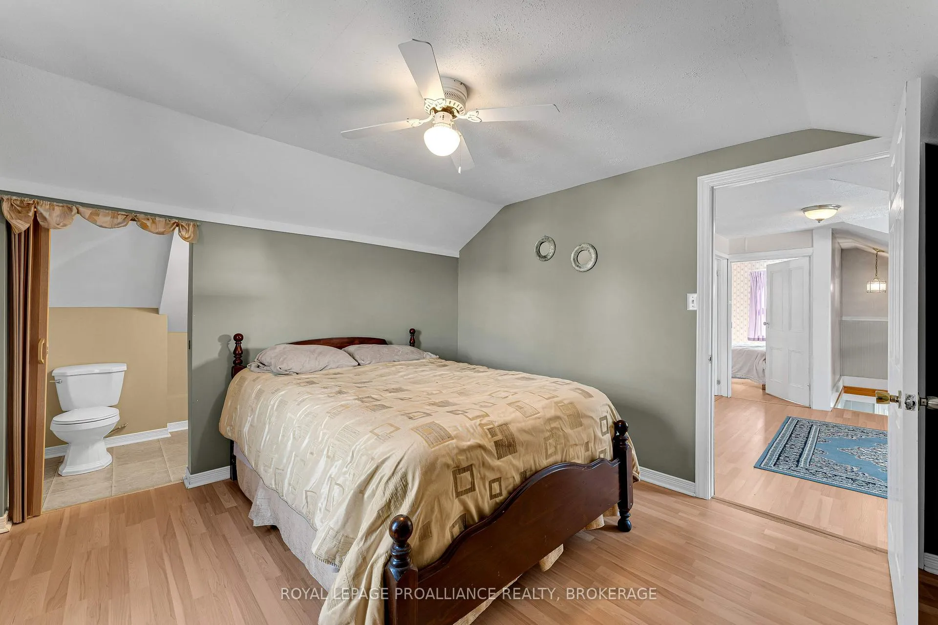 Photo 33 of 27 Centre Street, Loyalist, Odessa — HOMEH