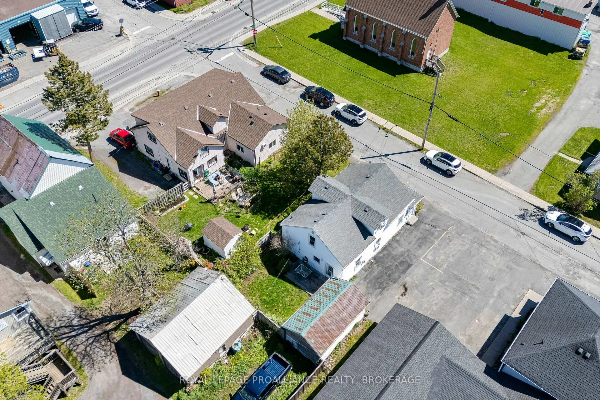 Photo 43 of 27 Centre Street, Loyalist, Odessa — HOMEH