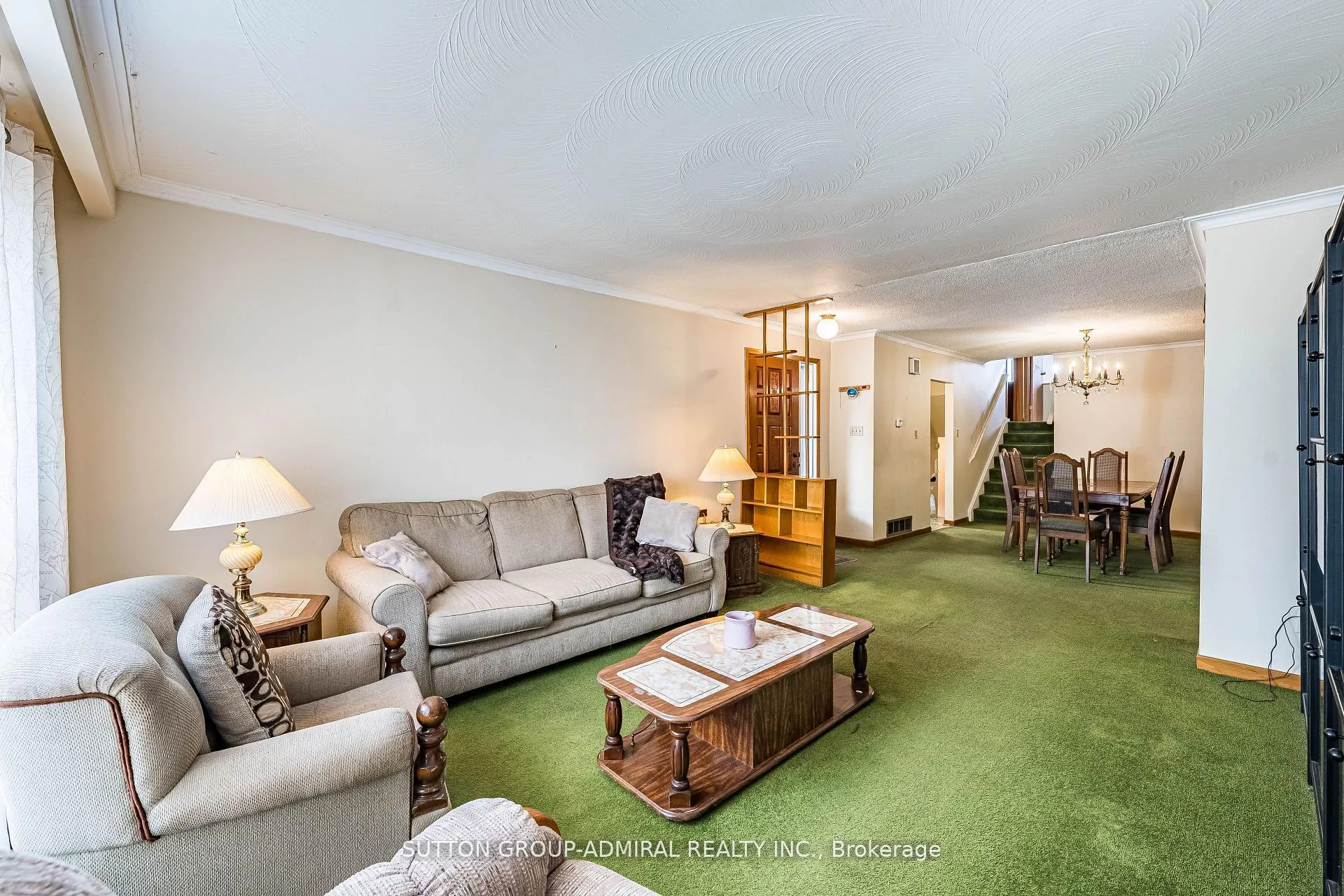 Photo 5 of 92 Redgrave Drive, Etobicoke, Willowridge-Martingrove-Richview — HOMEH