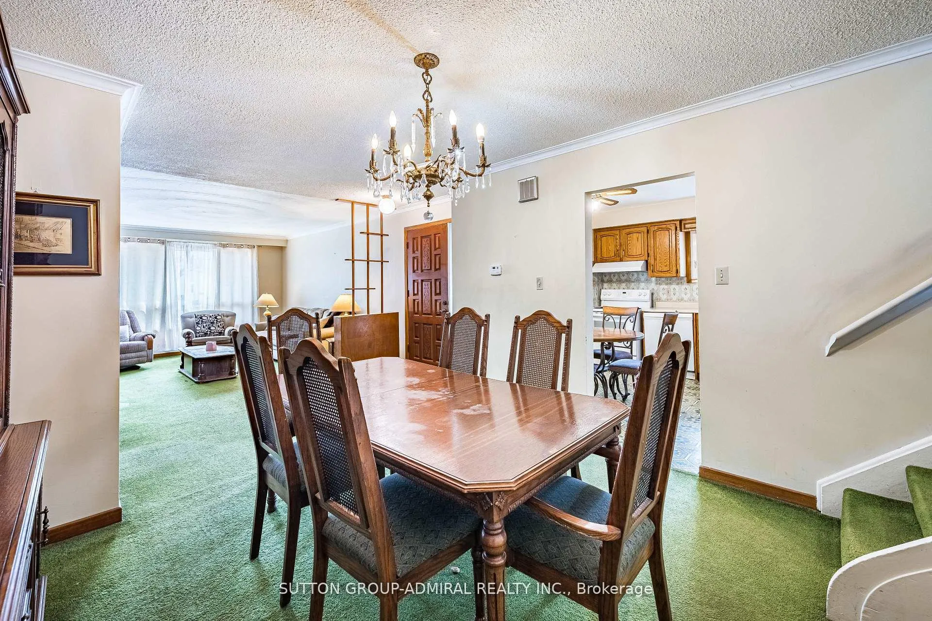 Photo 10 of 92 Redgrave Drive, Etobicoke, Willowridge-Martingrove-Richview — HOMEH