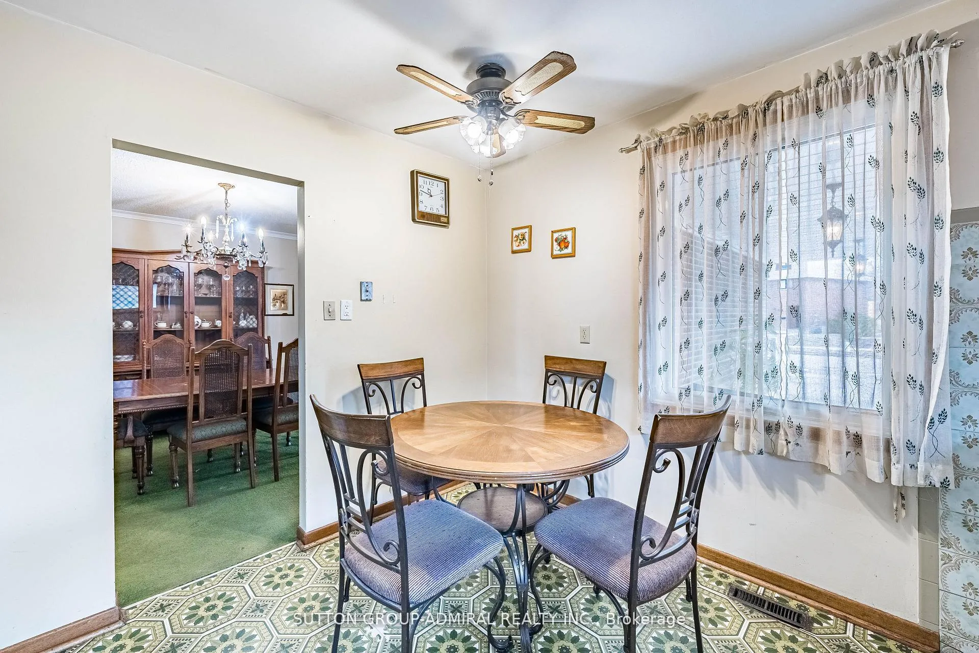 Photo 24 of 92 Redgrave Drive, Etobicoke, Willowridge-Martingrove-Richview — HOMEH