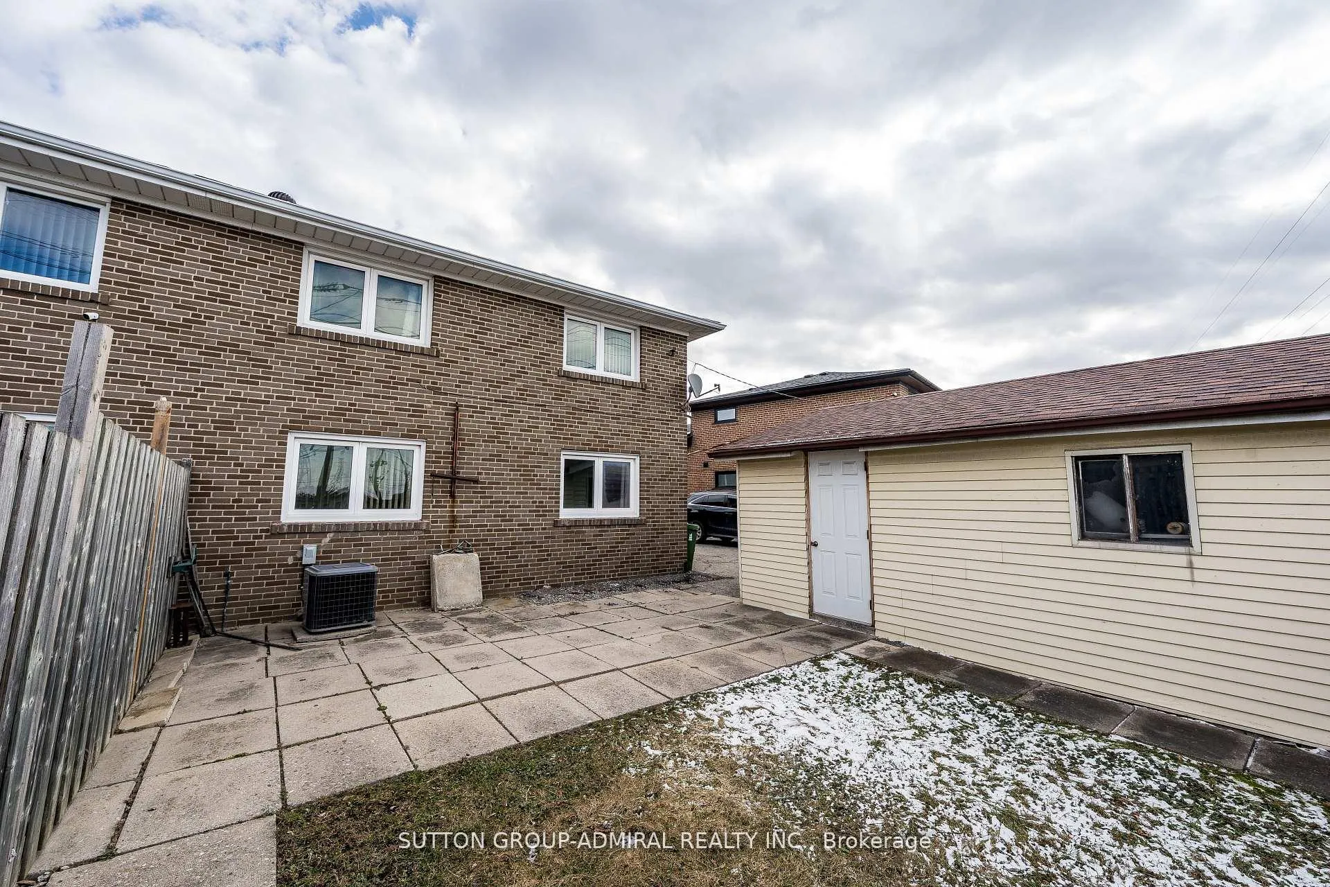 Photo 37 of 92 Redgrave Drive, Etobicoke, Willowridge-Martingrove-Richview — HOMEH