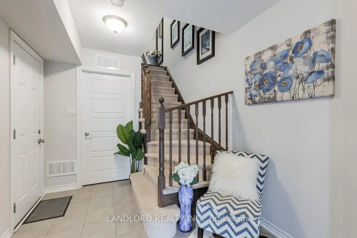 Photo 22 of Unit 50, 165 Hampshire Way, Milton, Dempsey — HOMEH