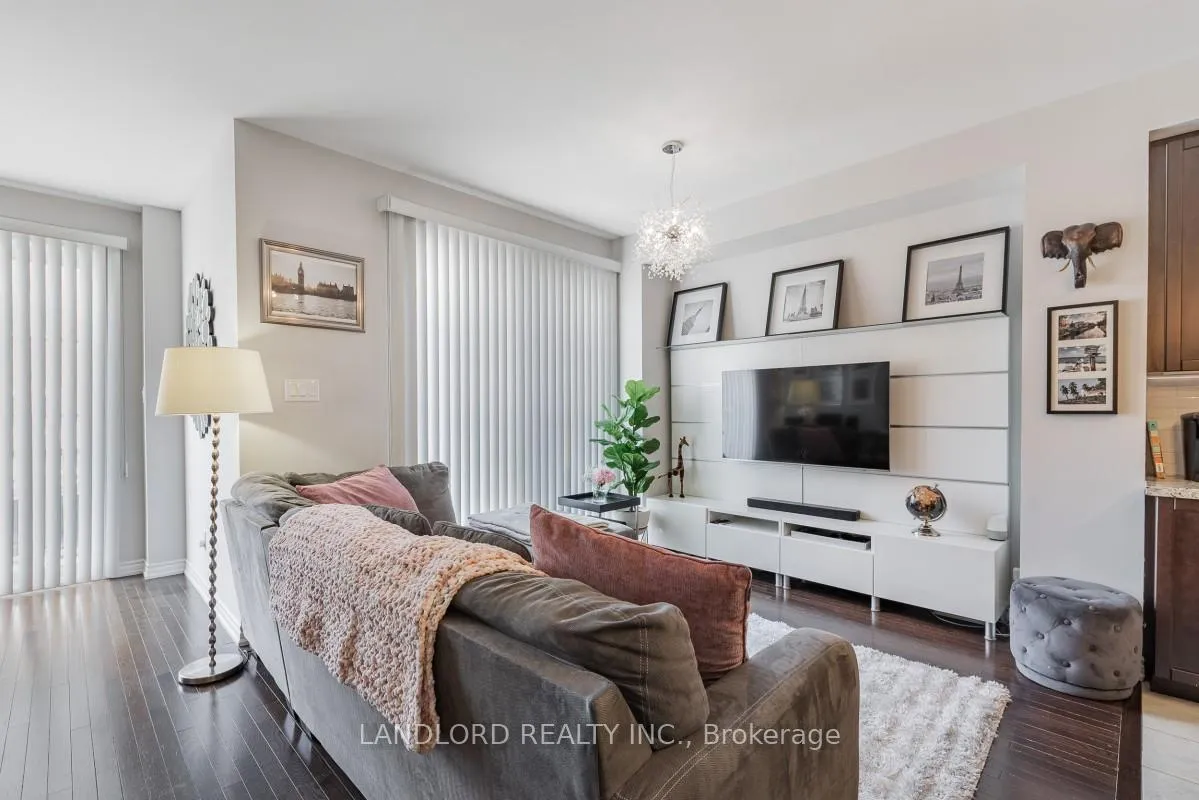 Photo 24 of Unit 50, 165 Hampshire Way, Milton, Dempsey — HOMEH
