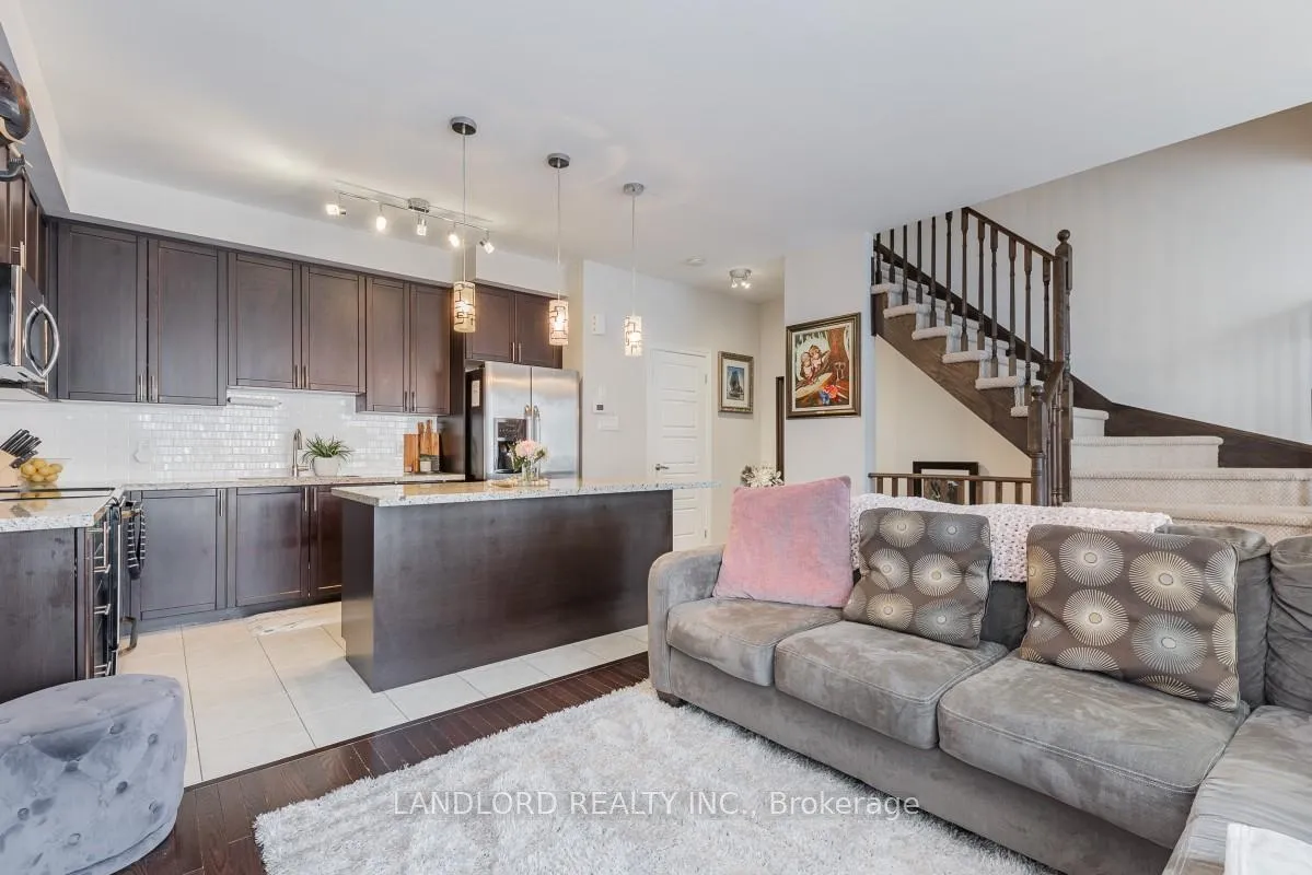 Photo 26 of Unit 50, 165 Hampshire Way, Milton, Dempsey — HOMEH