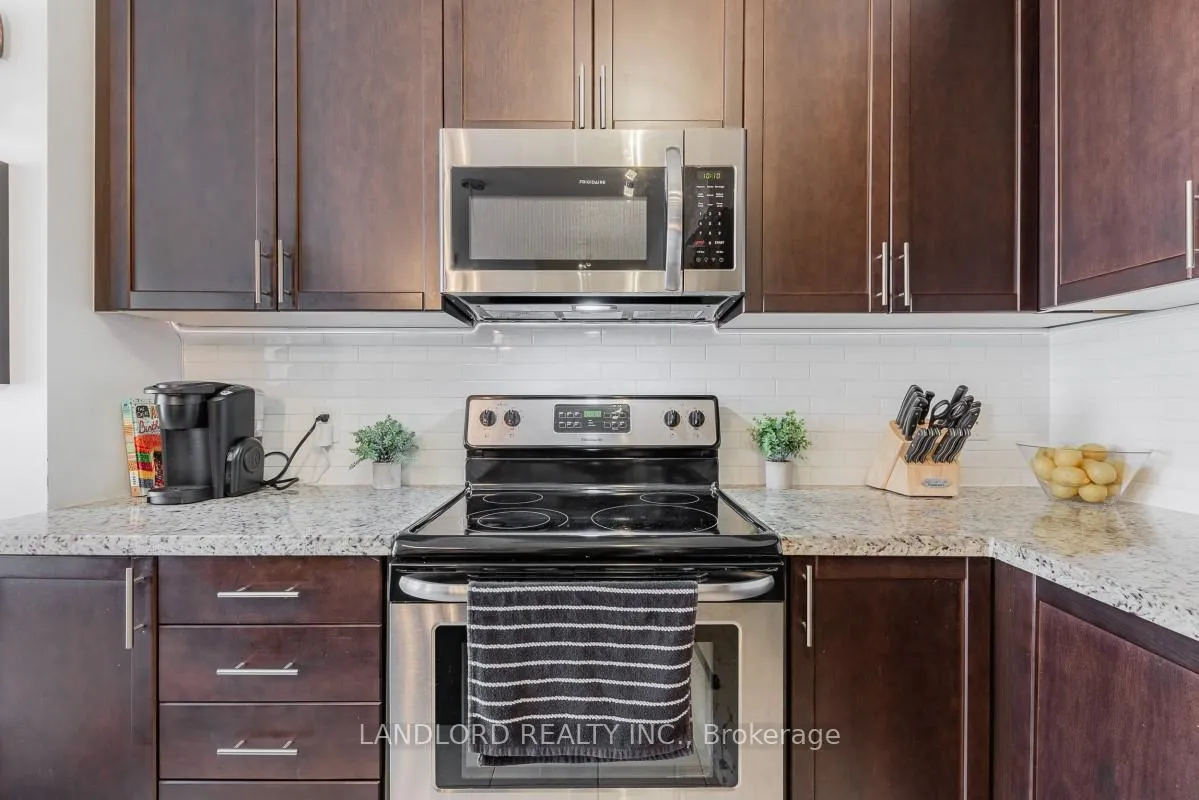 Photo 30 of Unit 50, 165 Hampshire Way, Milton, Dempsey — HOMEH